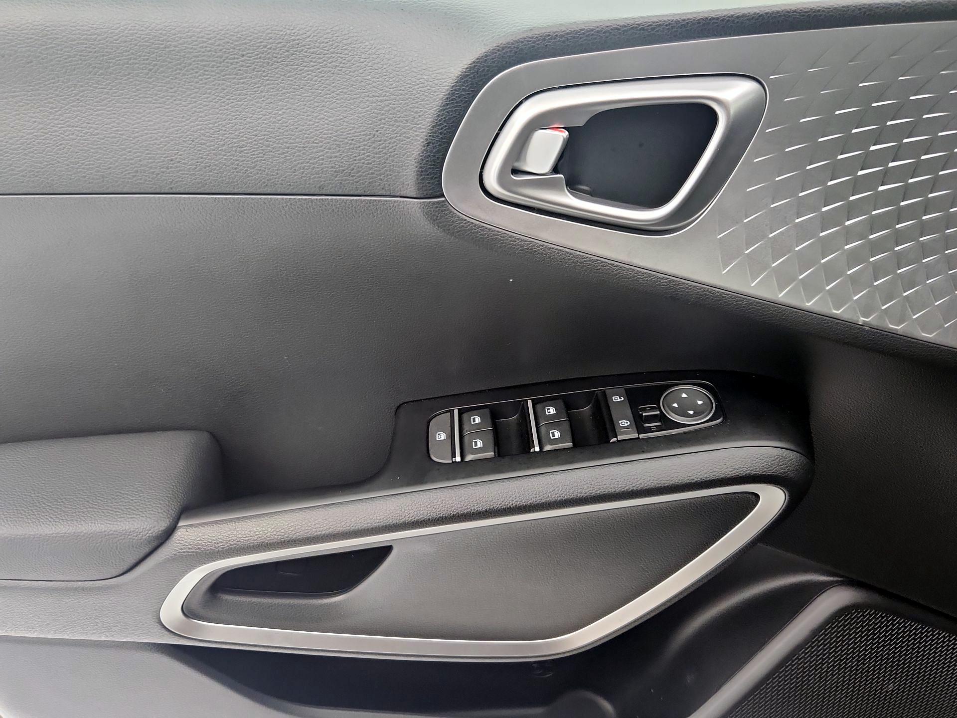 Thumbnail: 2025 Kia Soul - 12