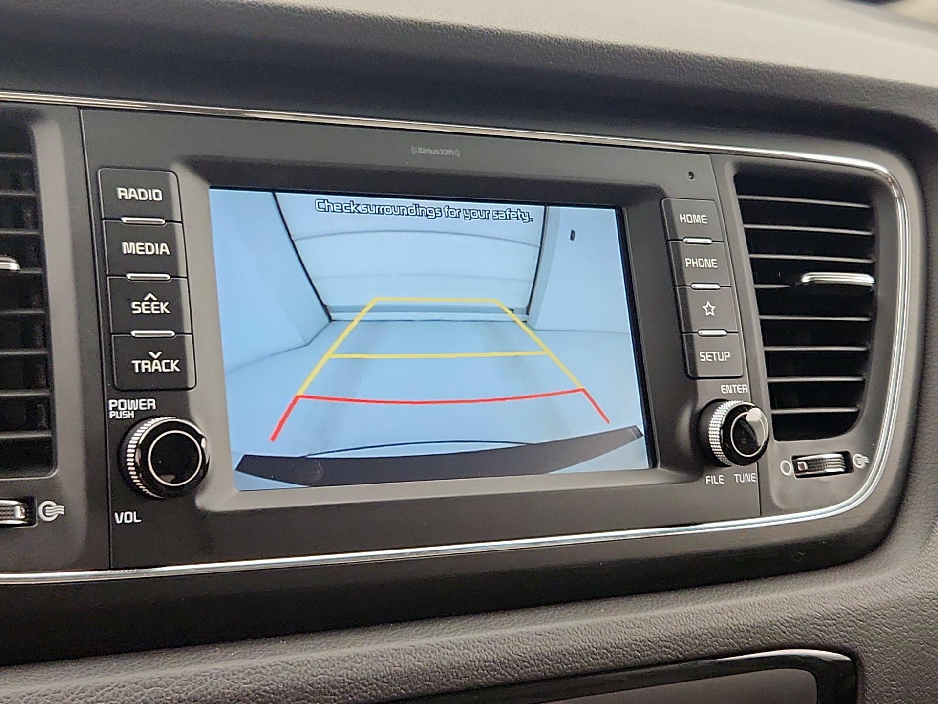 Thumbnail: 2019 Kia Sedona - 14