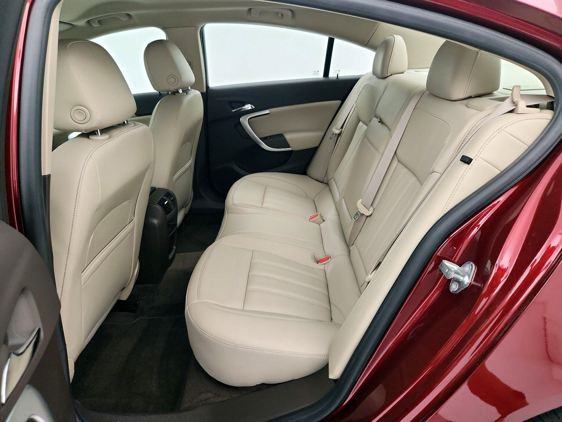Thumbnail: 2016 Buick Regal - 20
