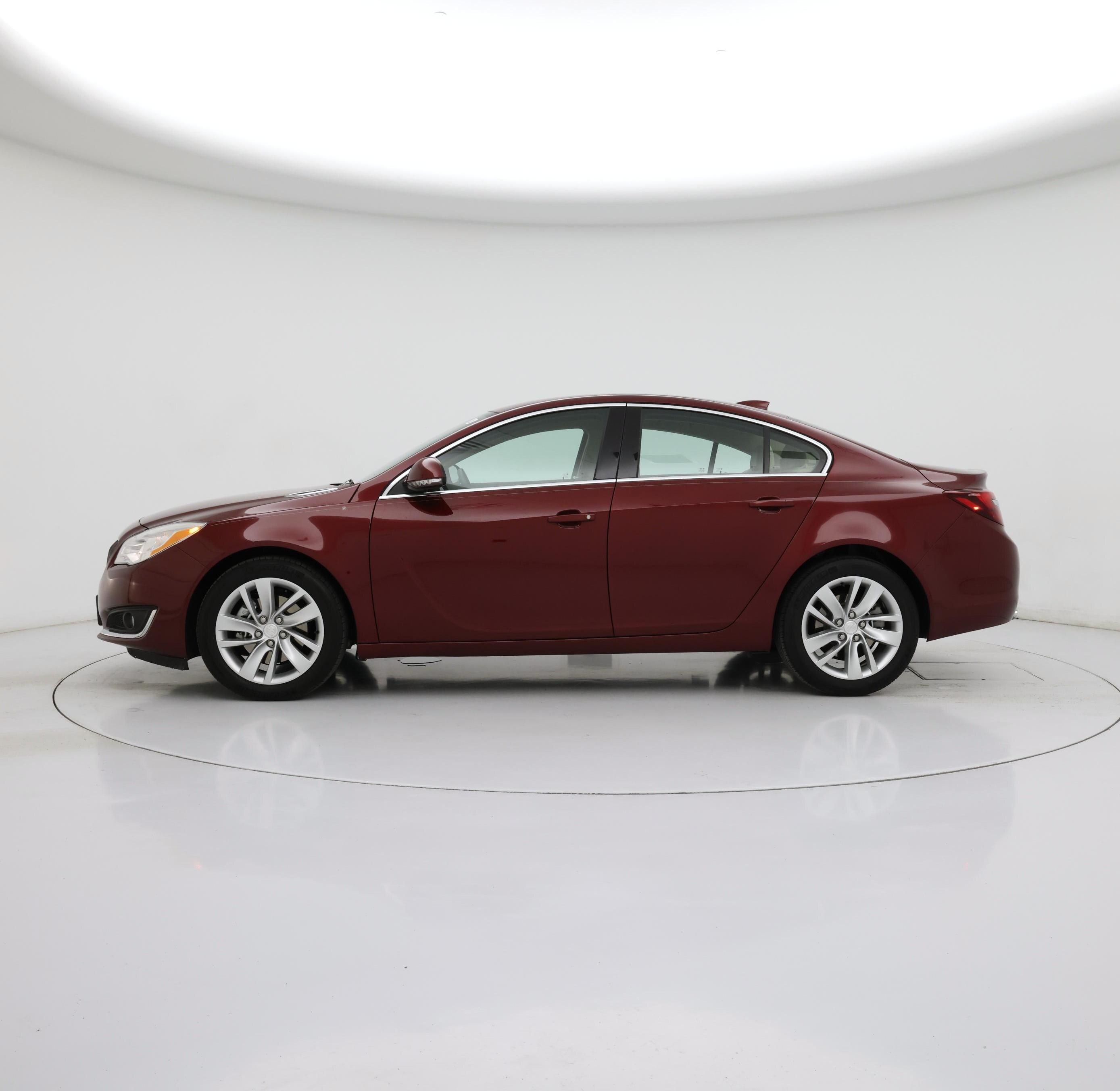 Thumbnail: 2016 Buick Regal - 3