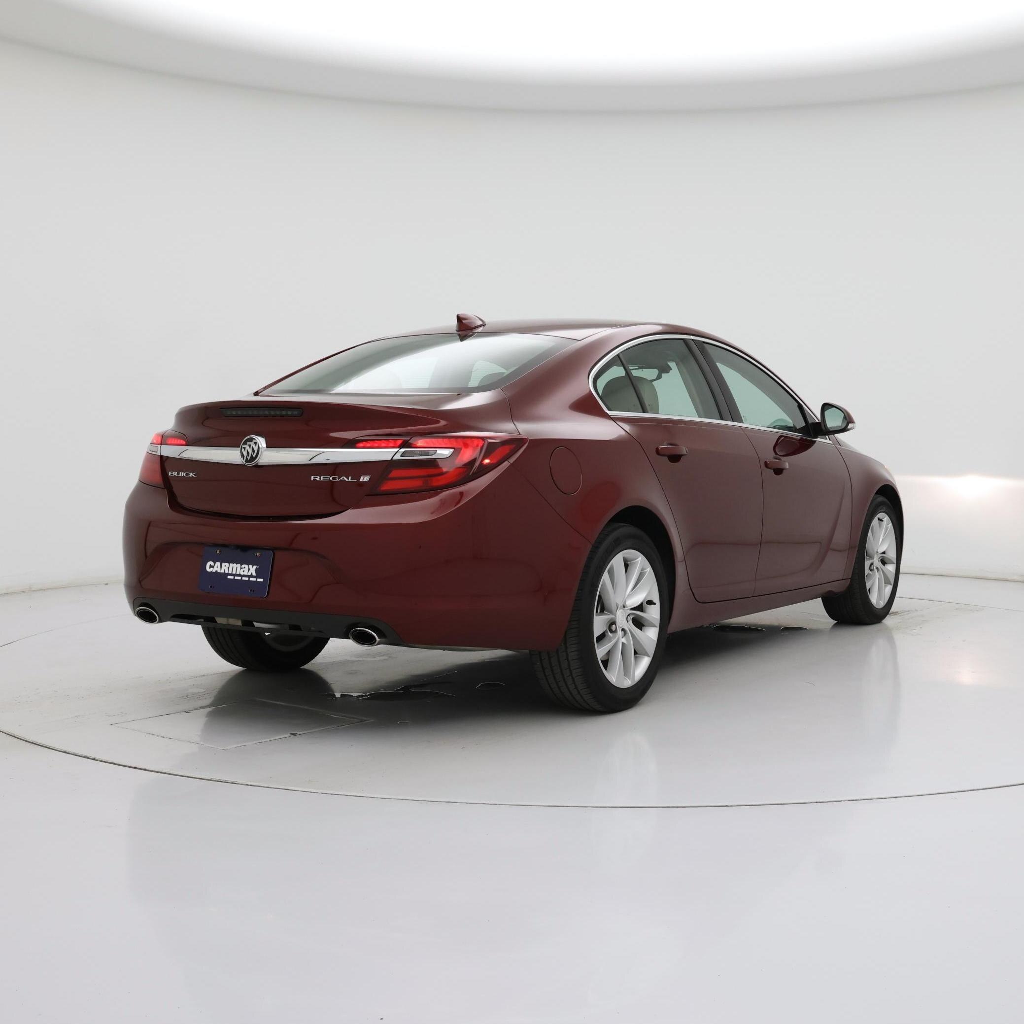 Thumbnail: 2016 Buick Regal - 8