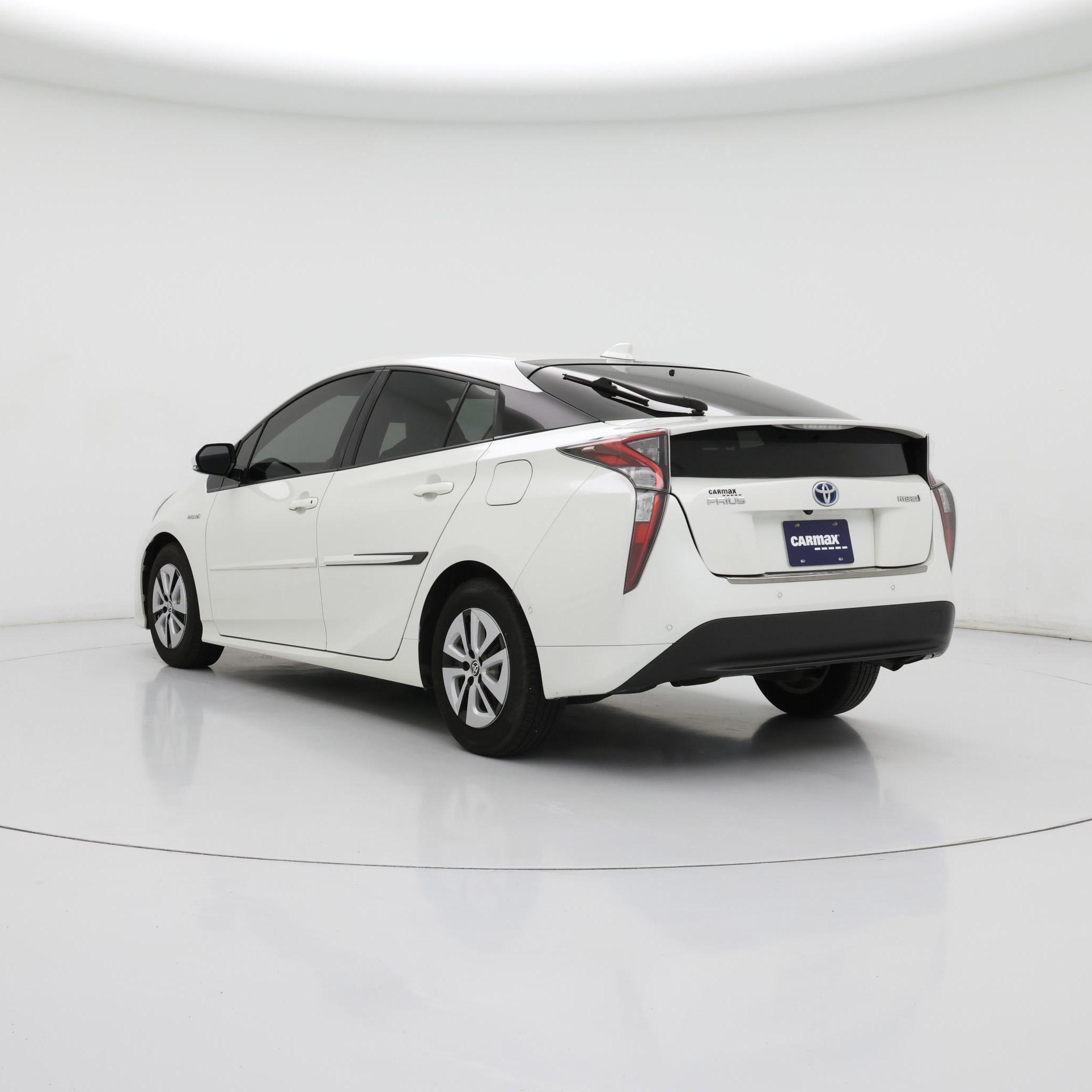 Thumbnail: 2017 Toyota Prius - 2