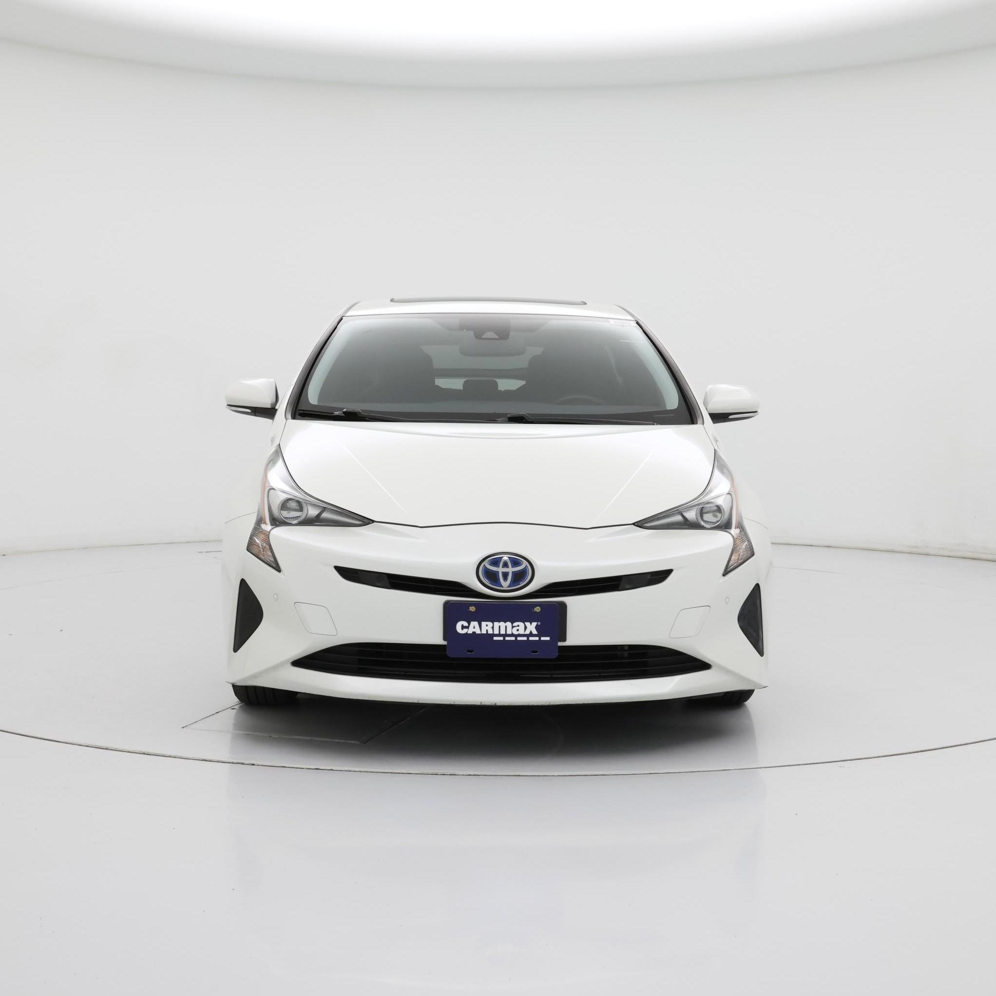 Thumbnail: 2017 Toyota Prius - 5