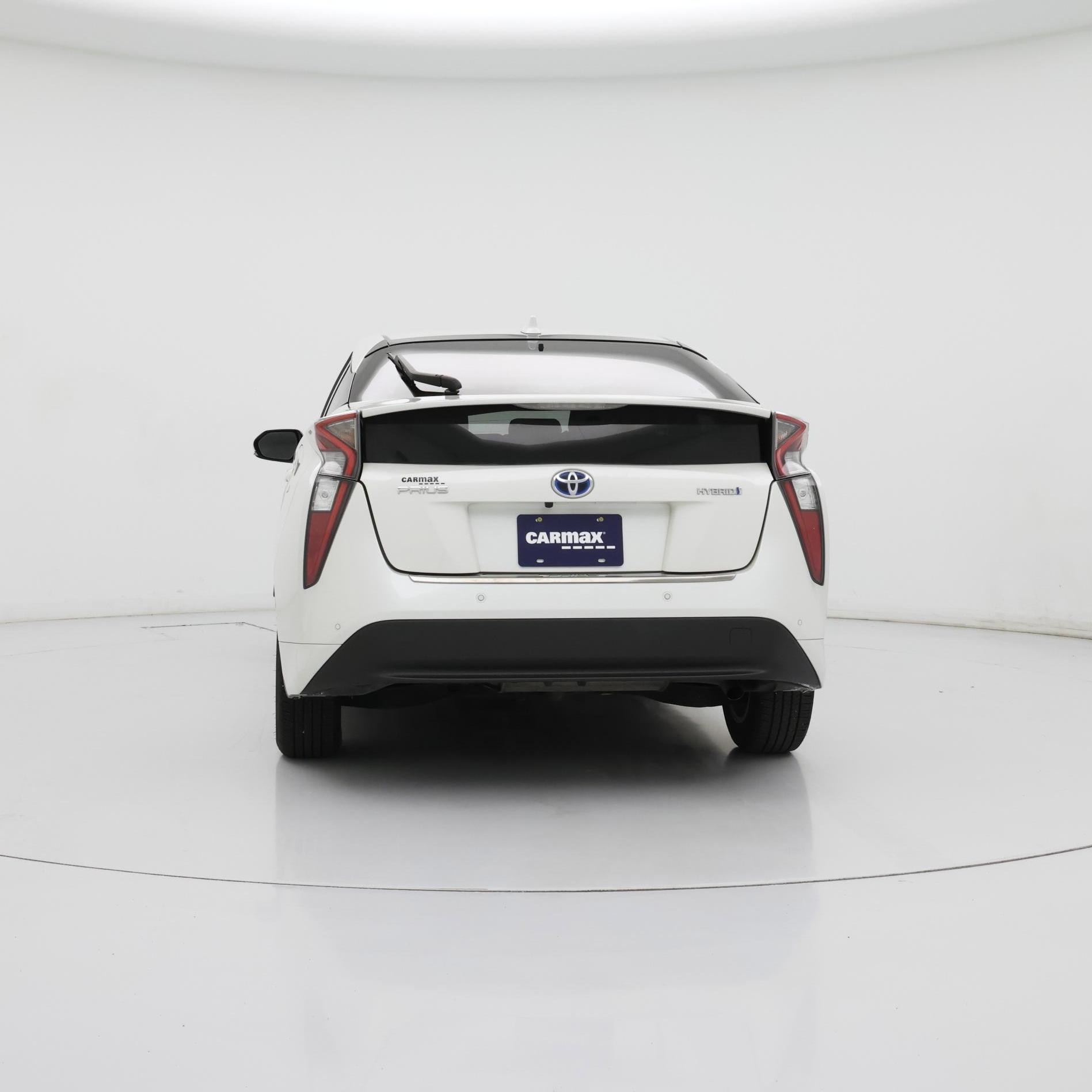 Thumbnail: 2017 Toyota Prius - 6