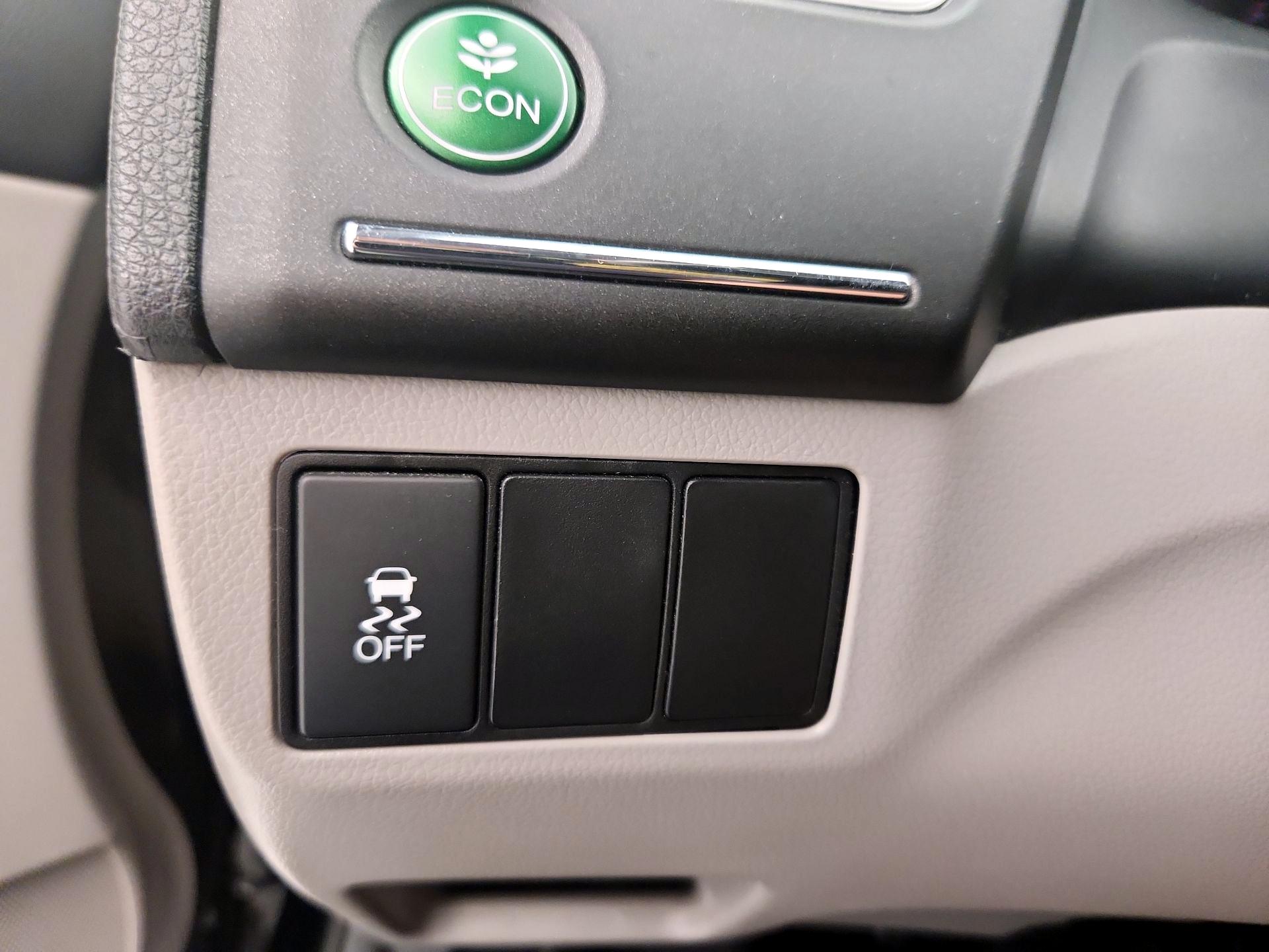 Thumbnail: 2015 Honda Civic - 13