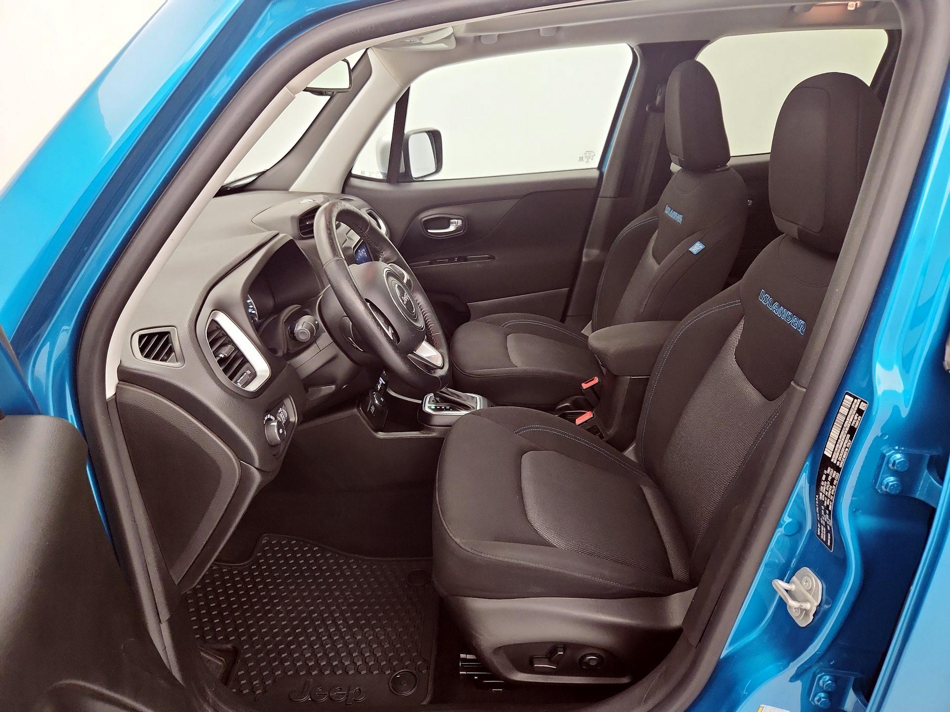 Thumbnail: 2021 Jeep Renegade - 11