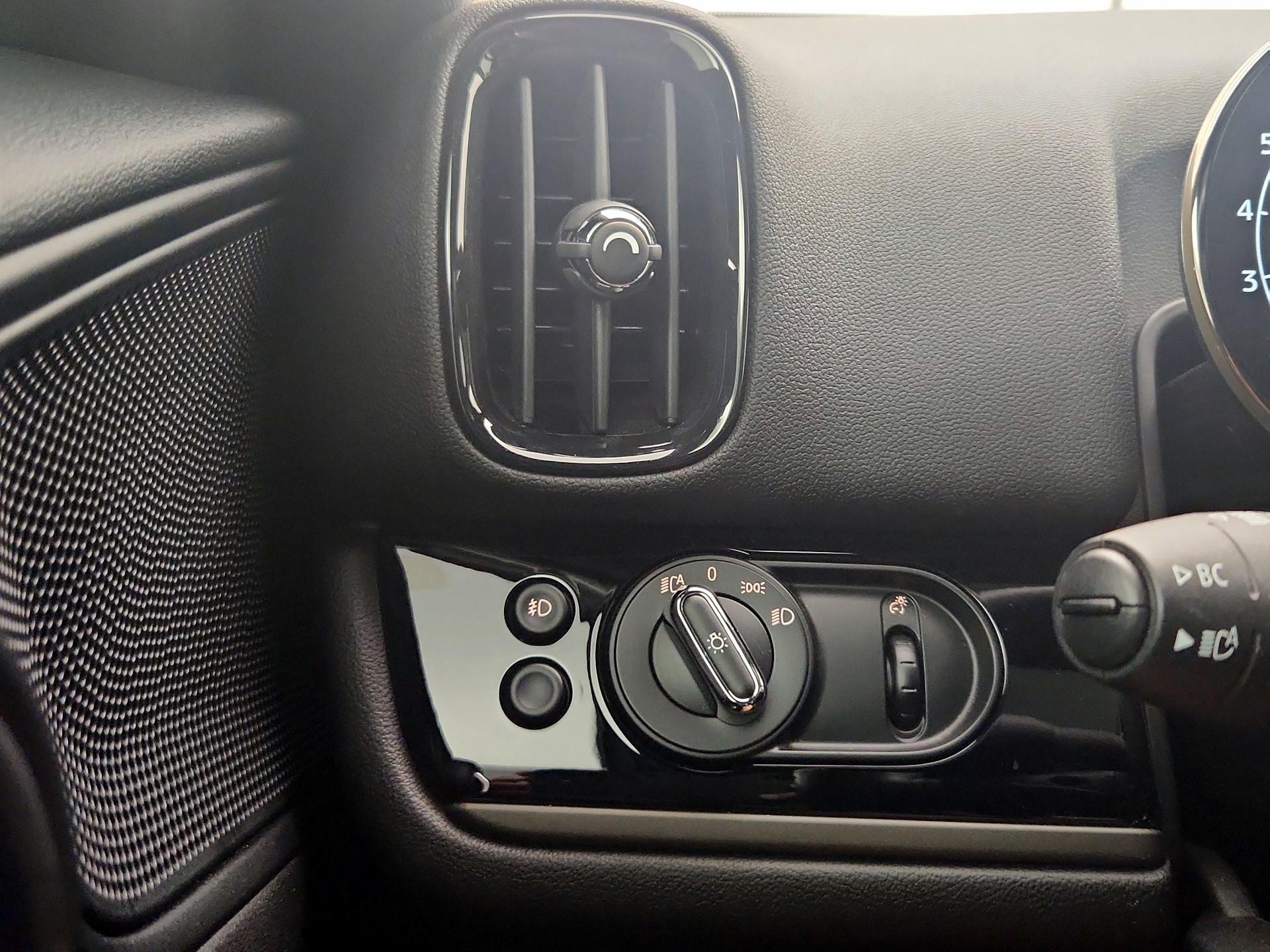Thumbnail: 2022 MINI Cooper Countryman - 13