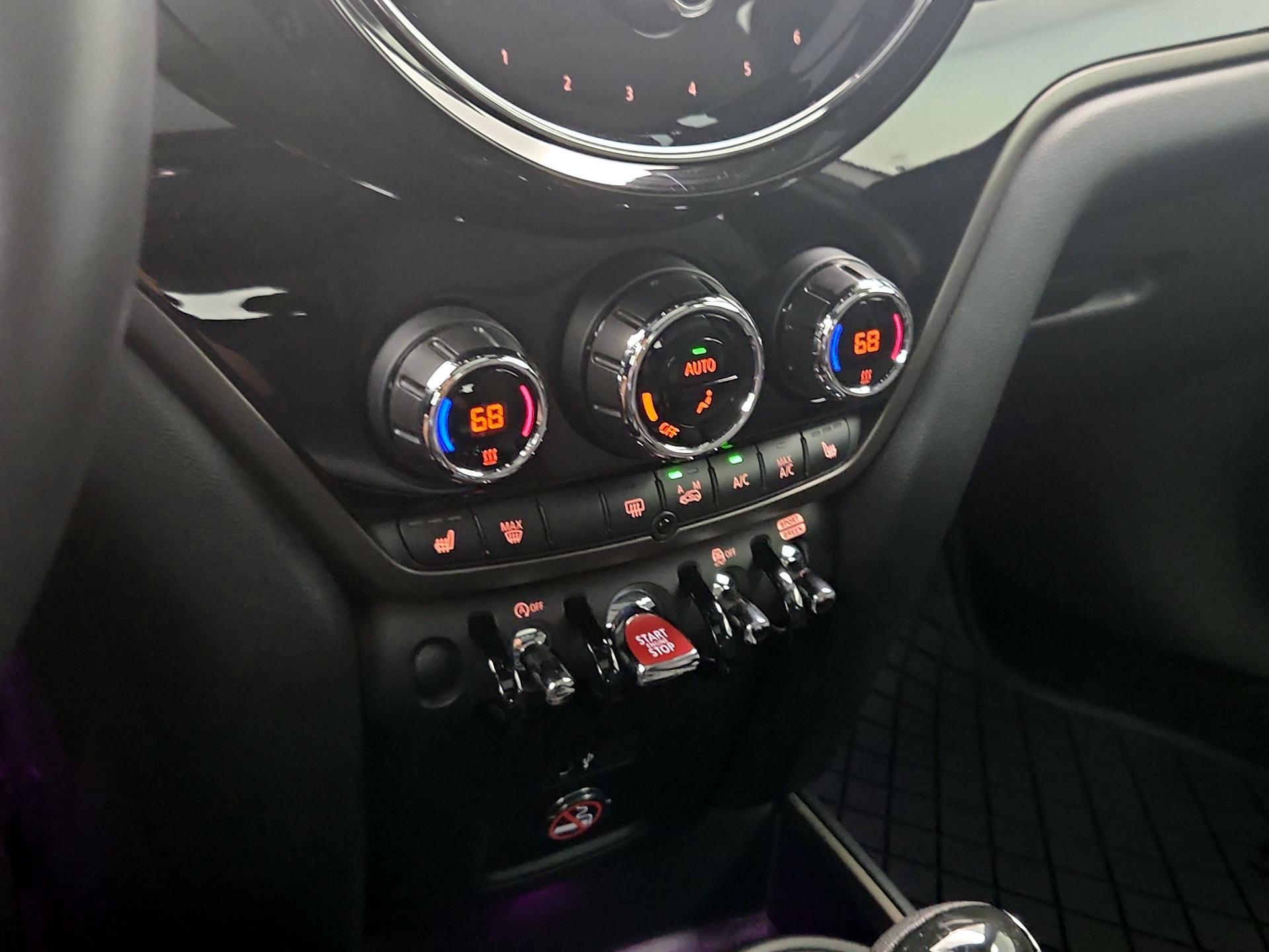 Thumbnail: 2022 MINI Cooper Countryman - 17