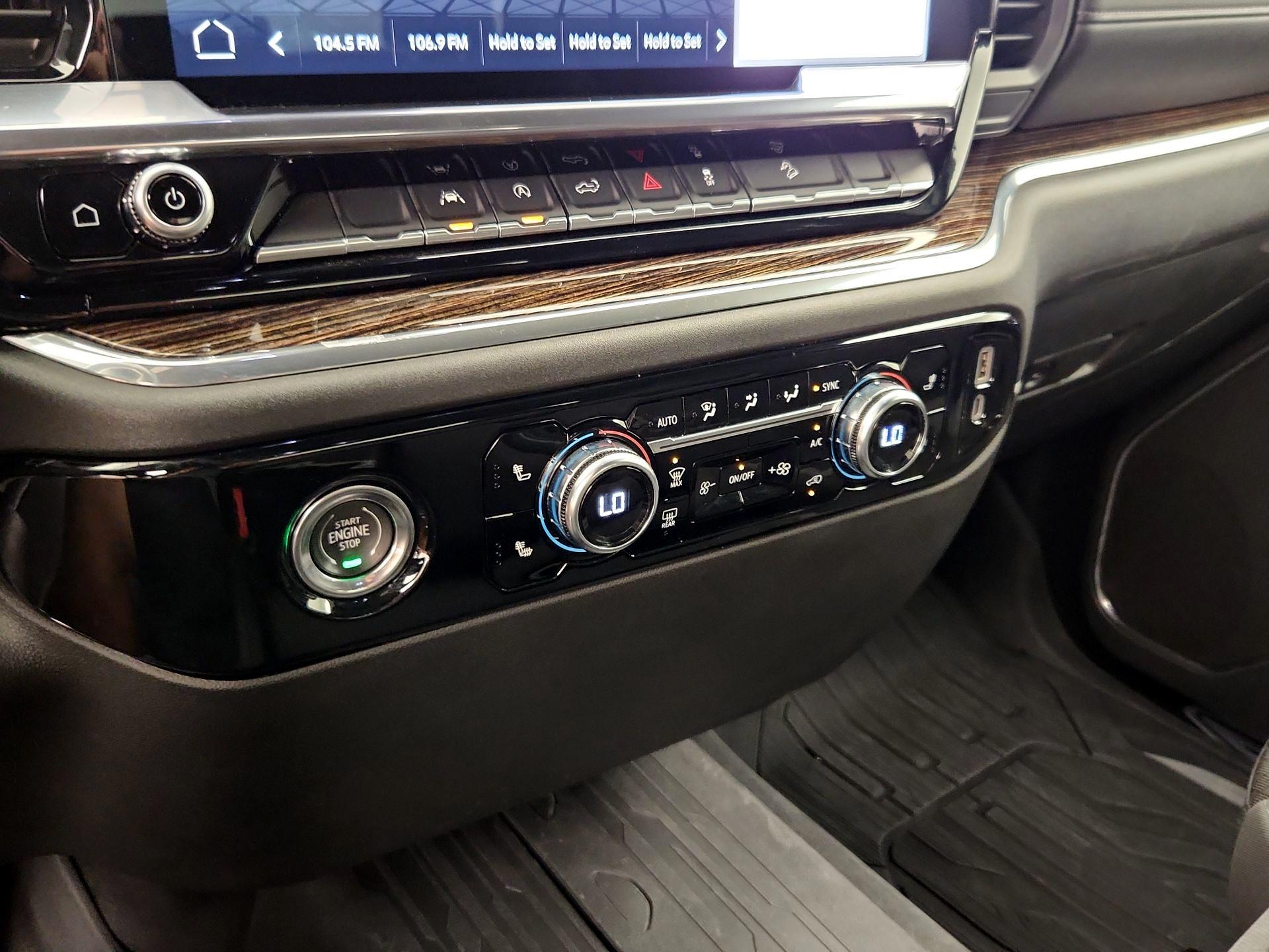 Thumbnail: 2024 GMC Sierra 1500 - 17