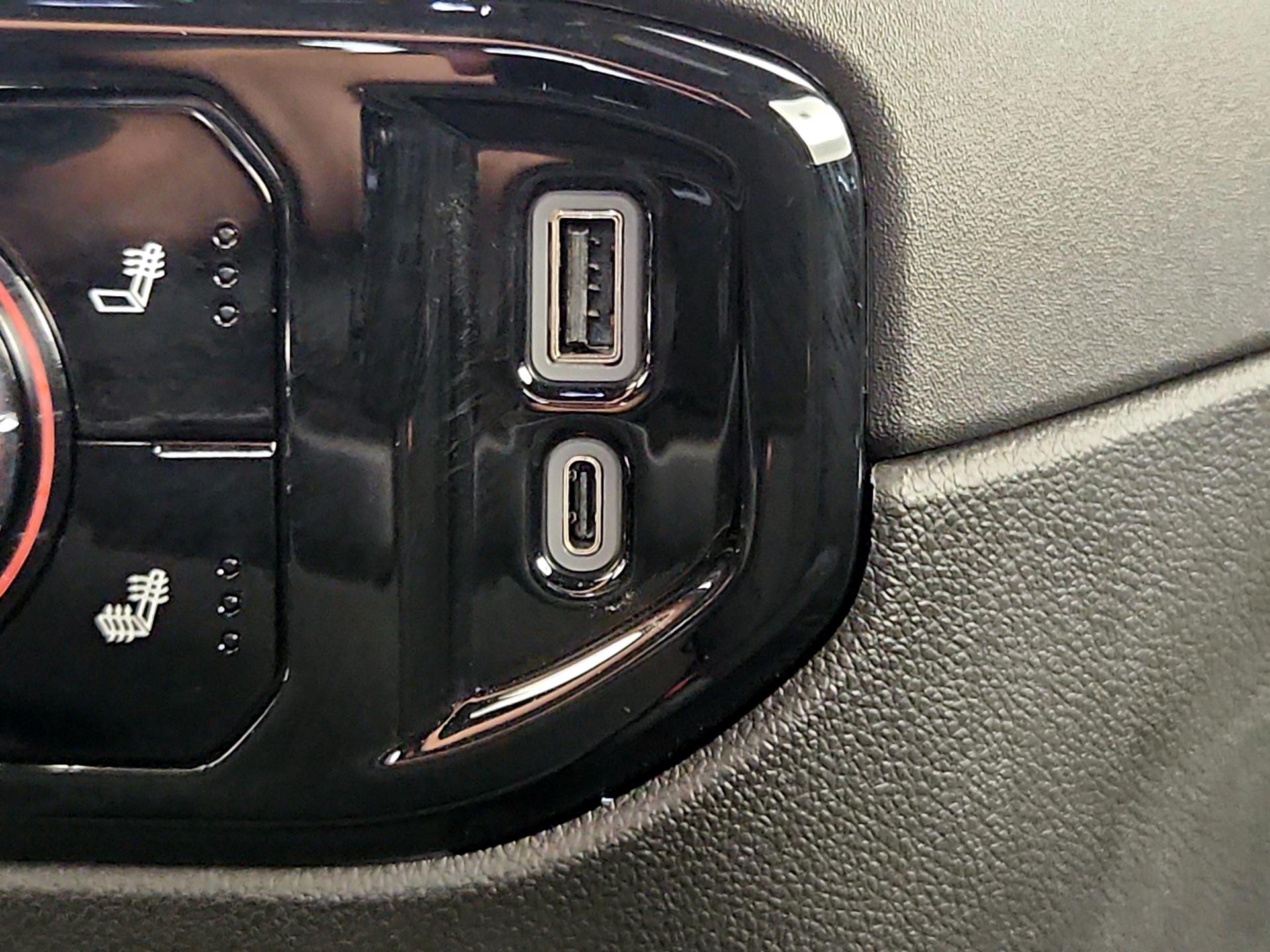 Thumbnail: 2024 GMC Sierra 1500 - 19