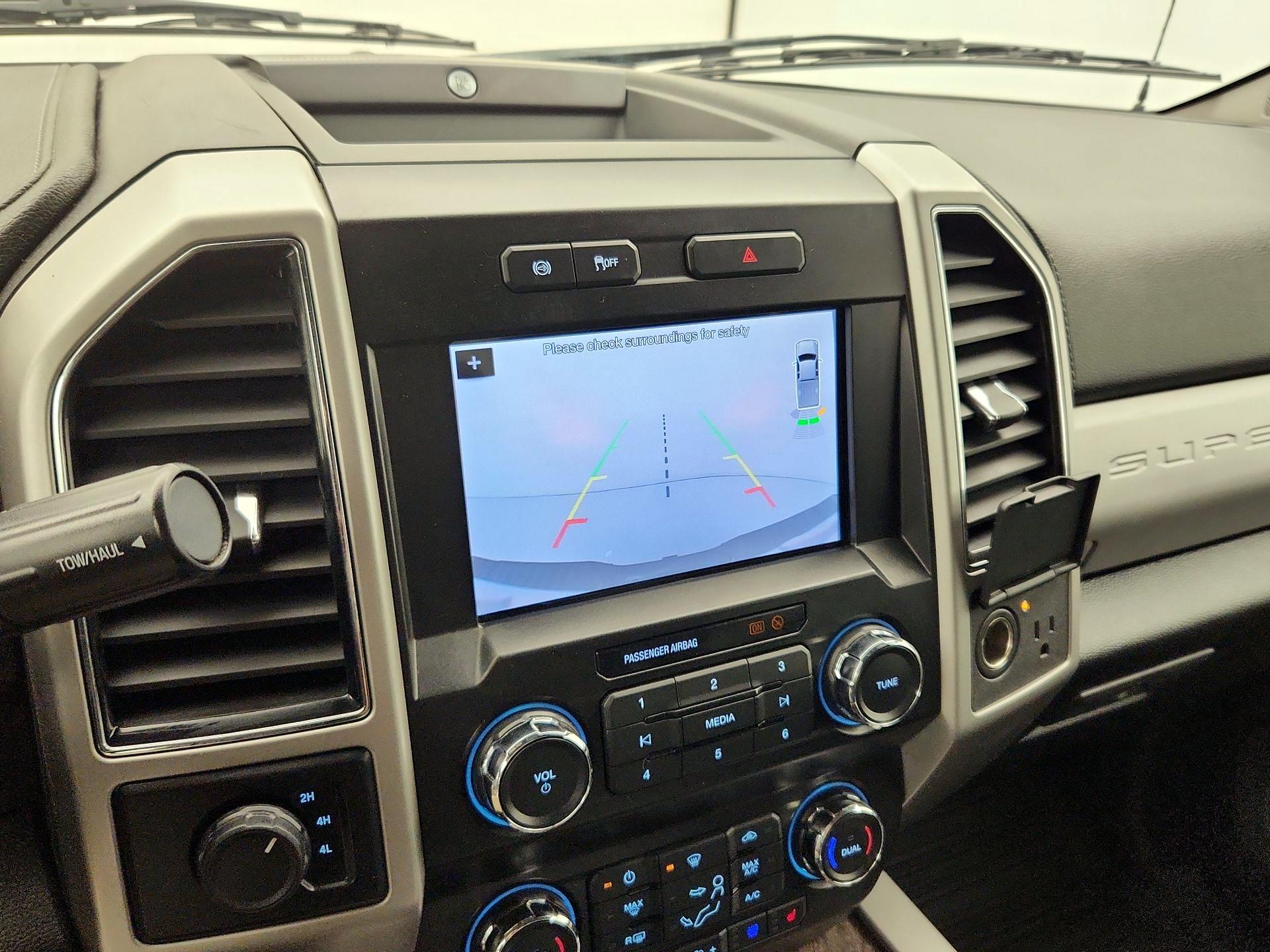 Thumbnail: 2019 Ford F-250 - 15