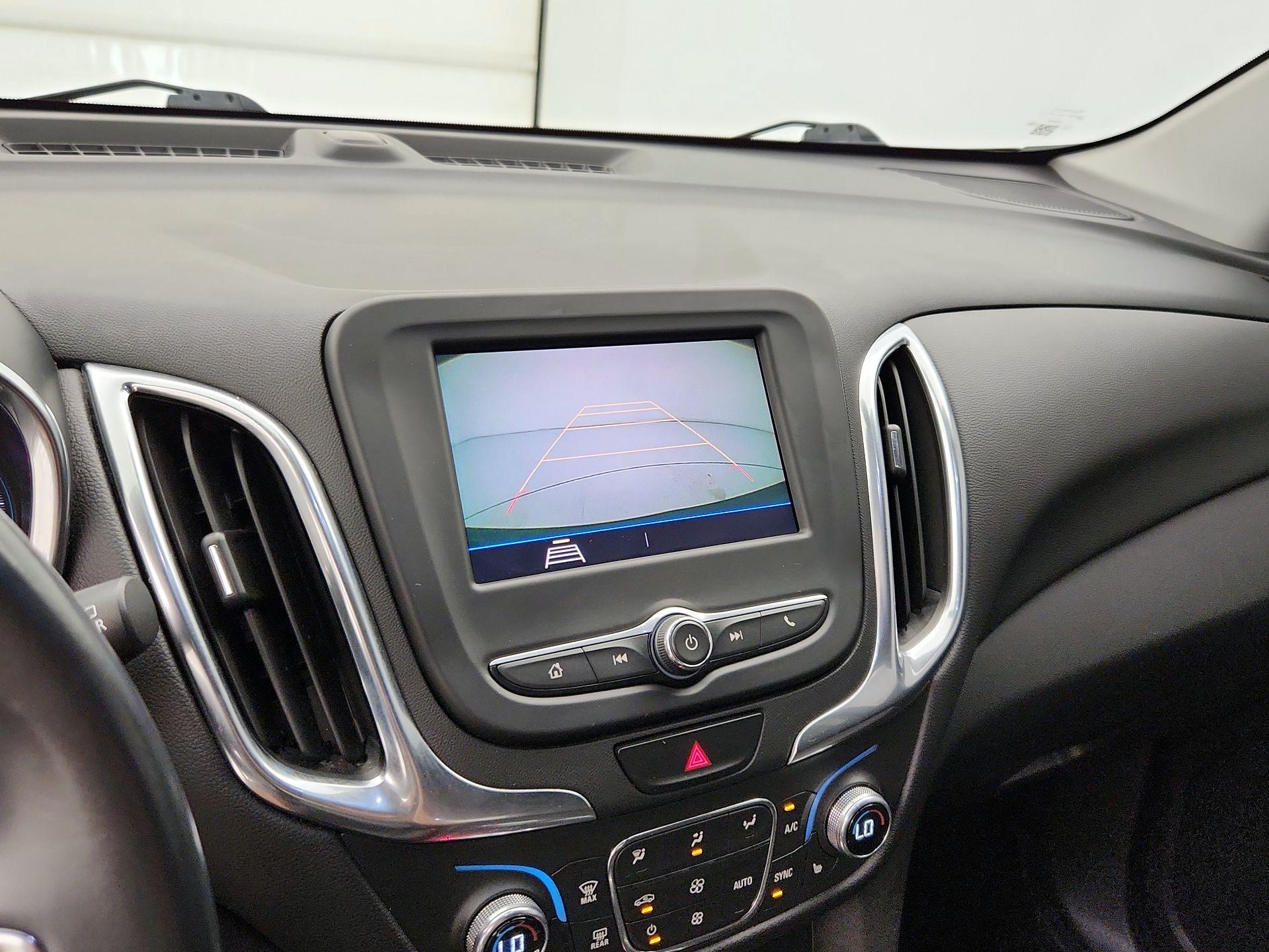 Thumbnail: 2021 Chevrolet Equinox - 14