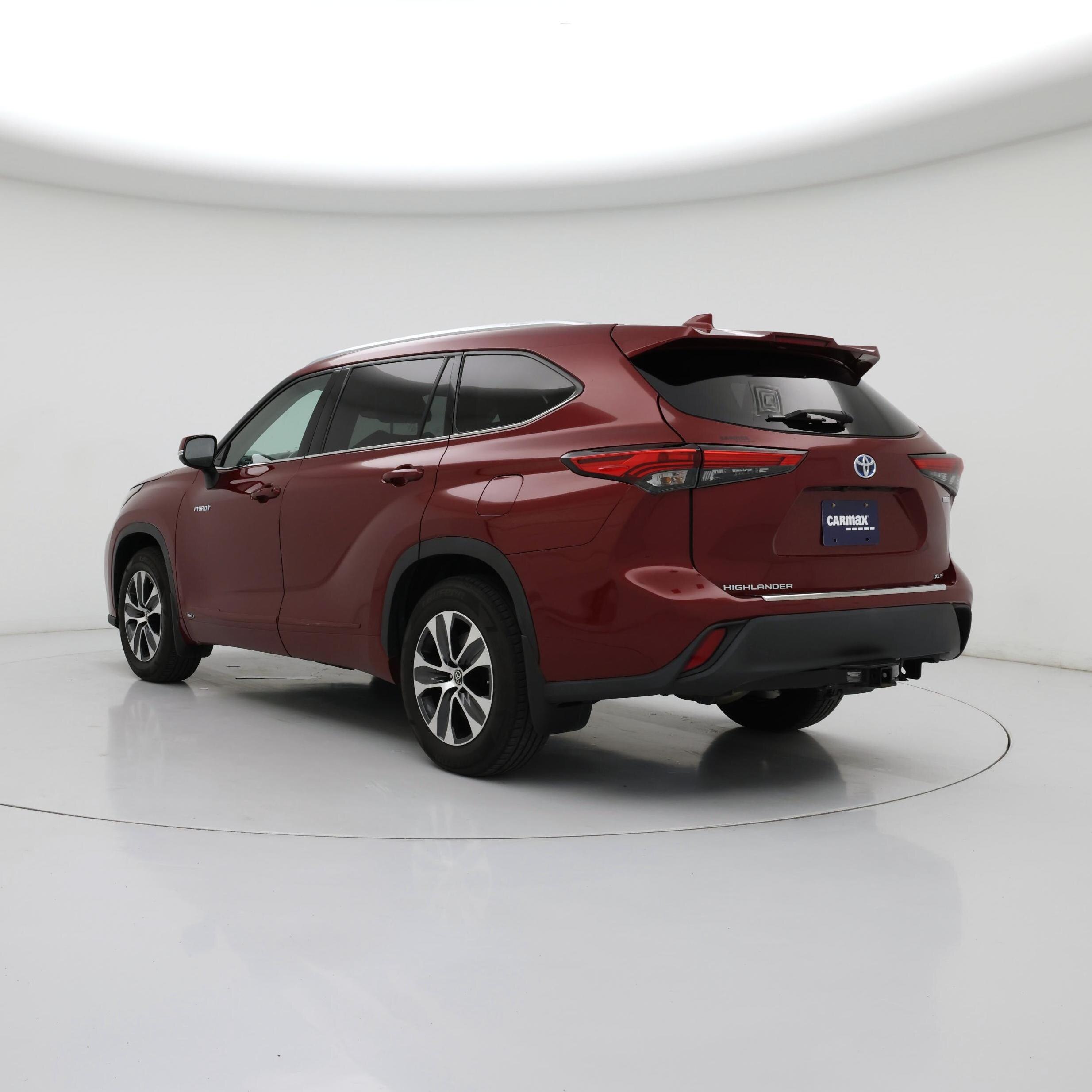 Thumbnail: 2020 Toyota Highlander - 2