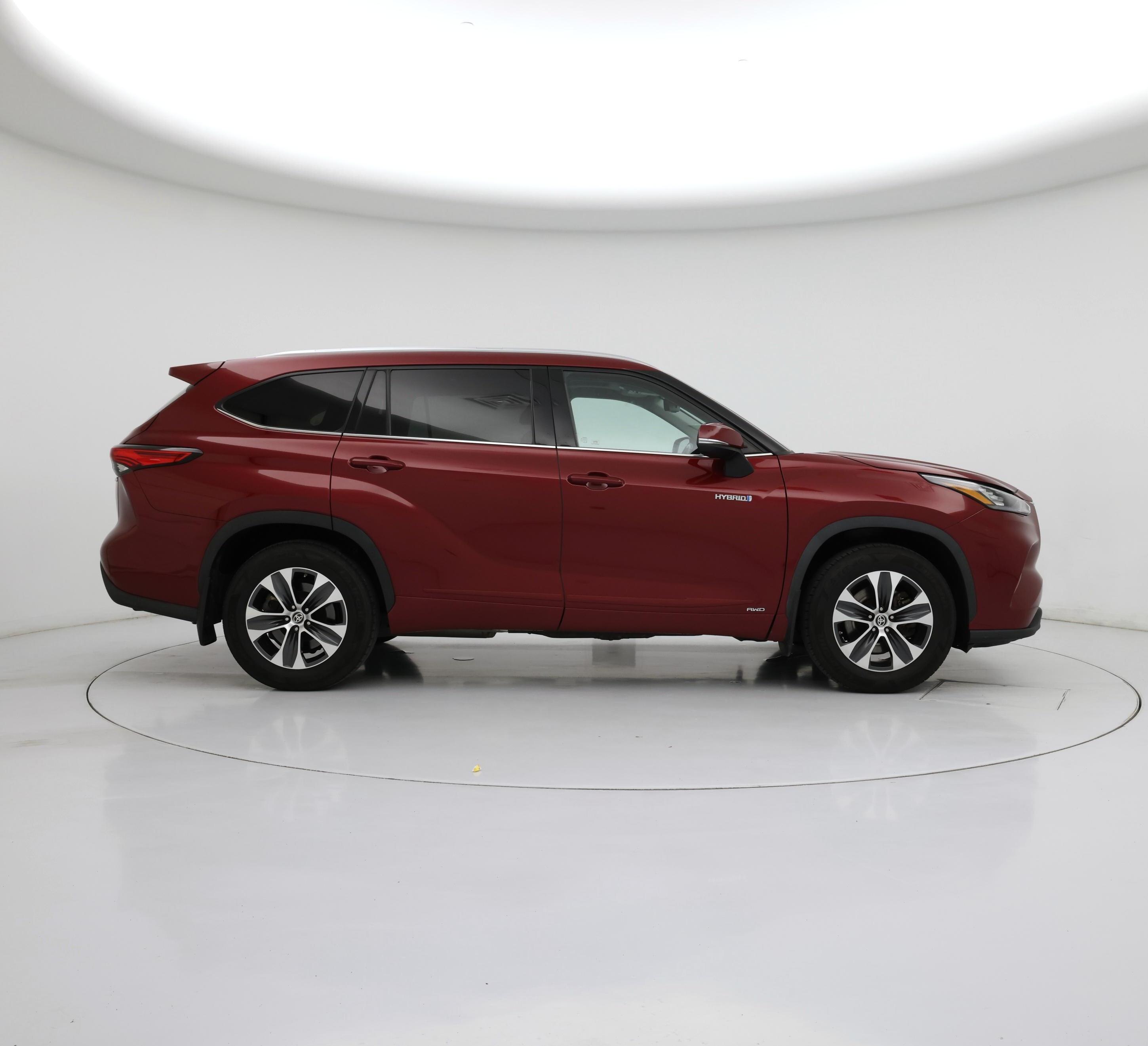 Thumbnail: 2020 Toyota Highlander - 7