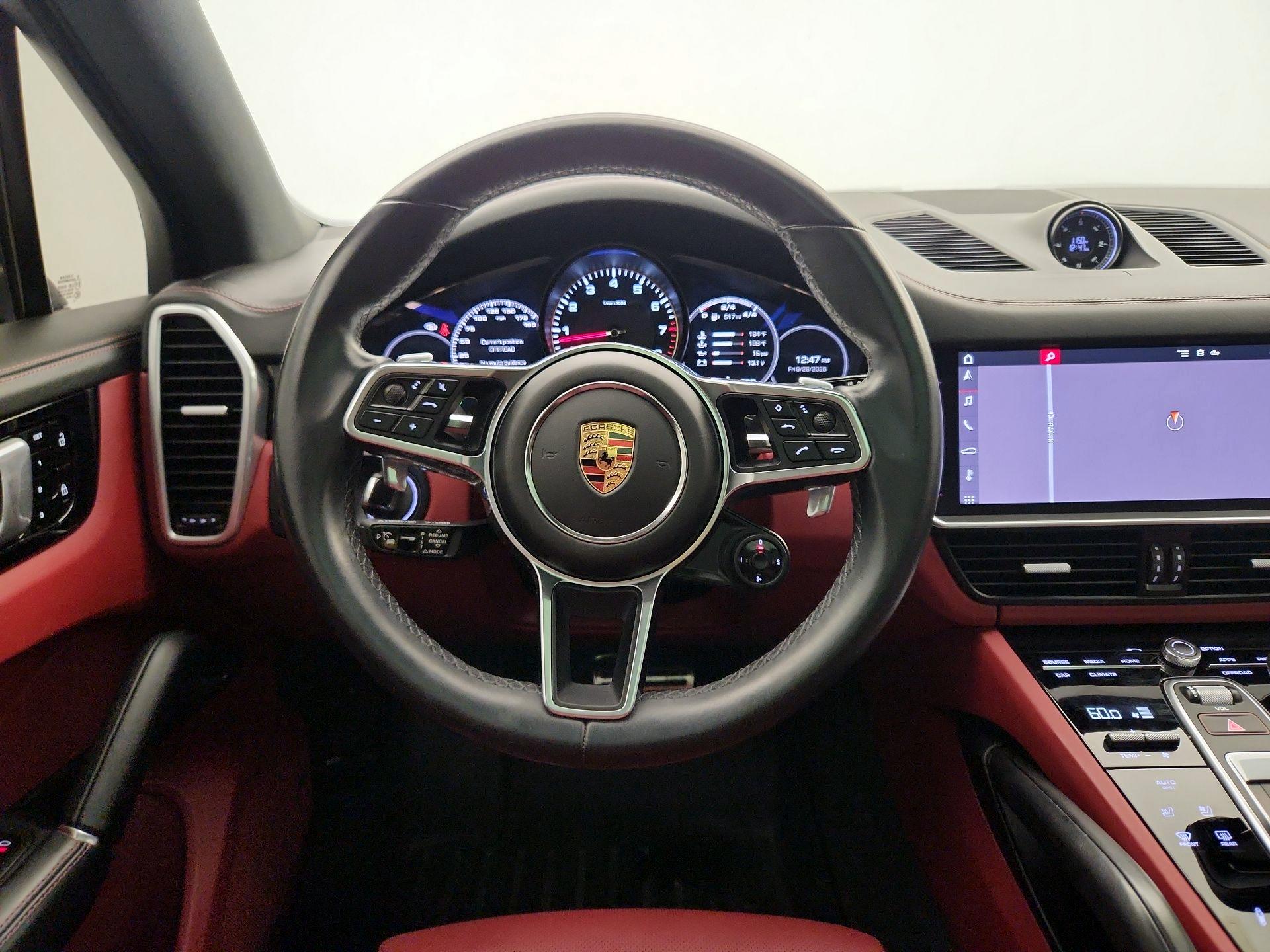 Thumbnail: 2020 Porsche Cayenne - 10