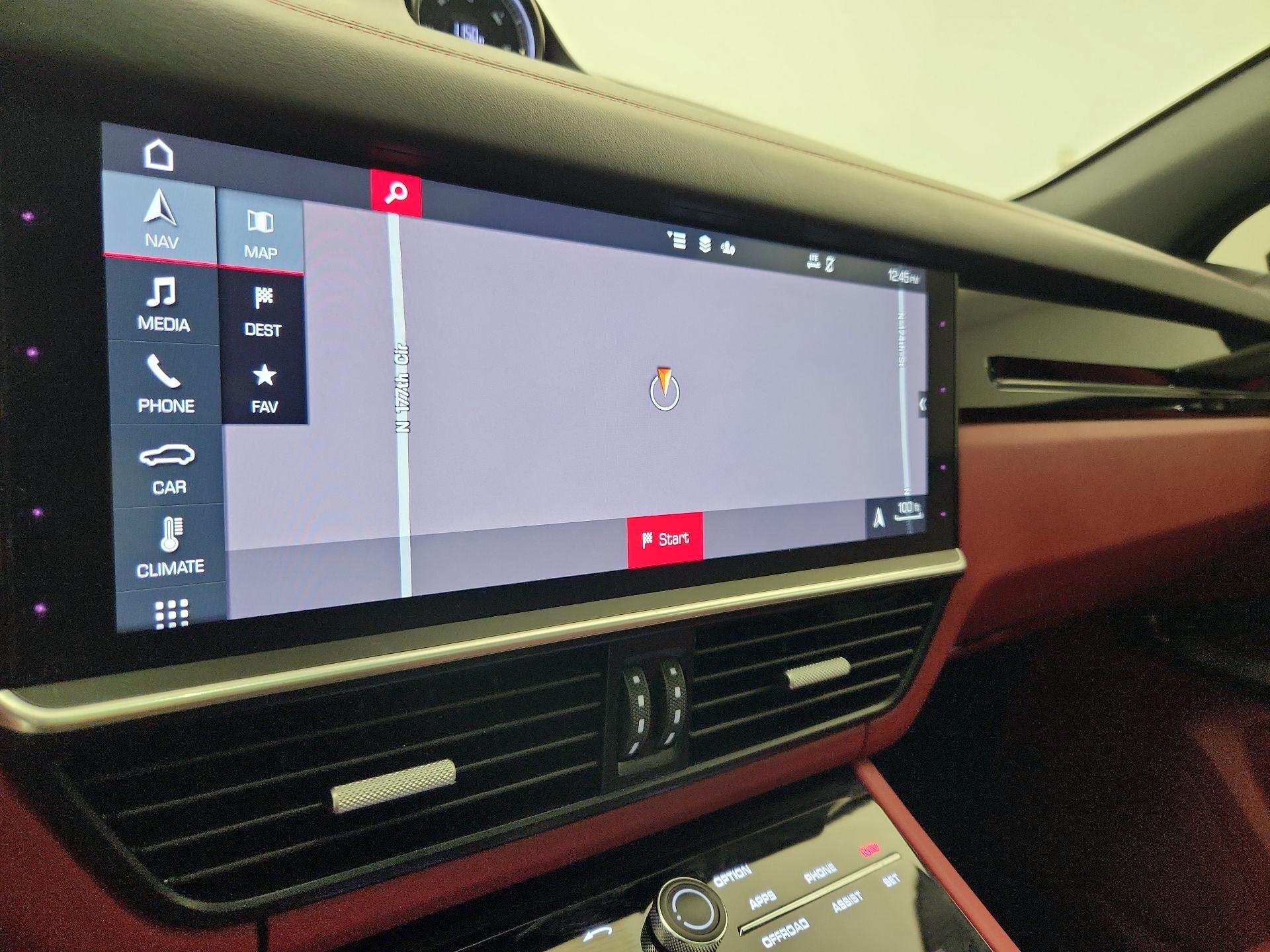 Thumbnail: 2020 Porsche Cayenne - 14