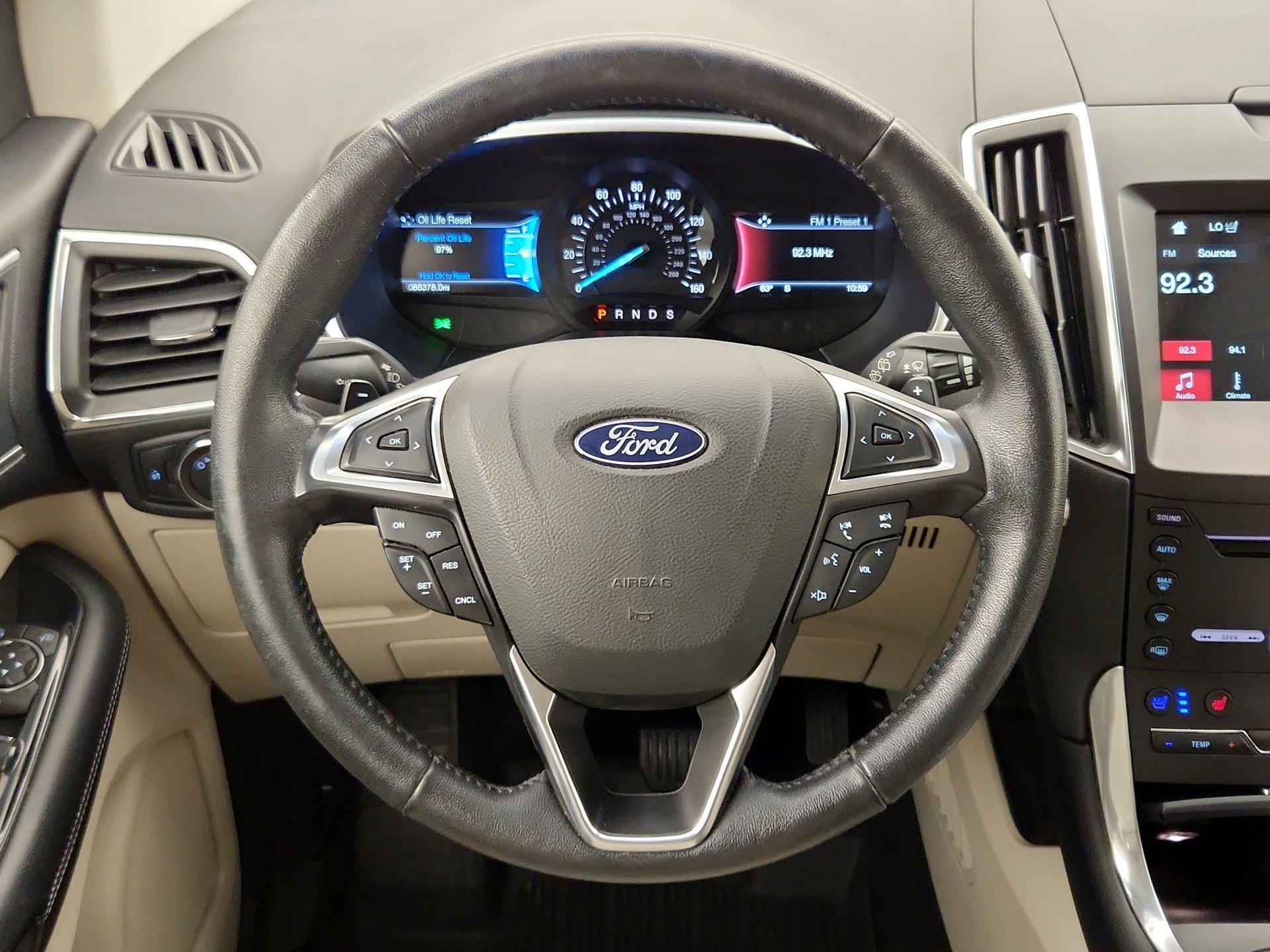 Thumbnail: 2018 Ford Edge - 10