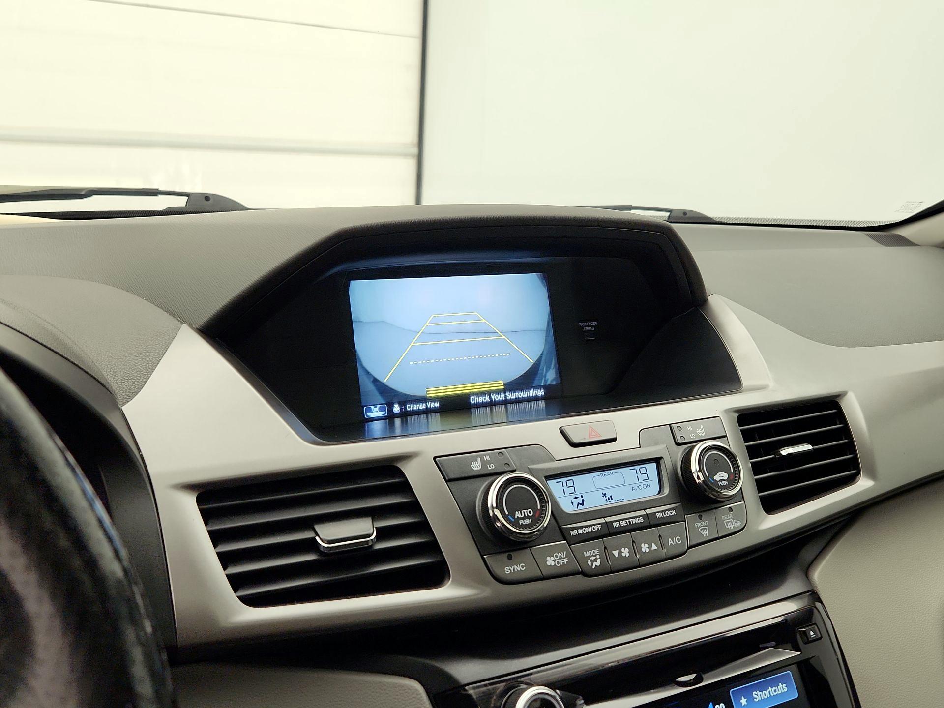 Thumbnail: 2016 Honda Odyssey - 15