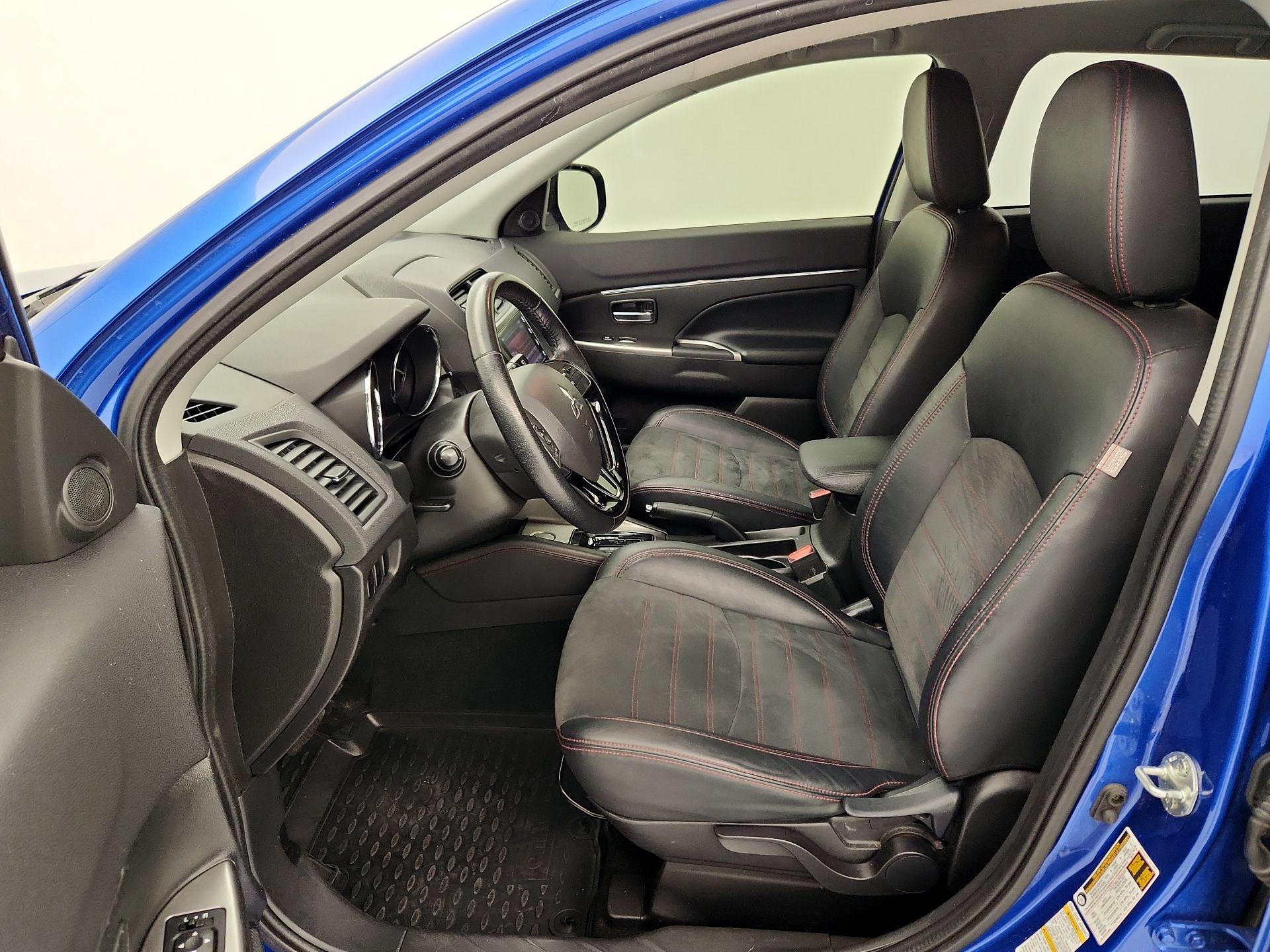 Thumbnail: 2018 Mitsubishi Outlander Sport - 11