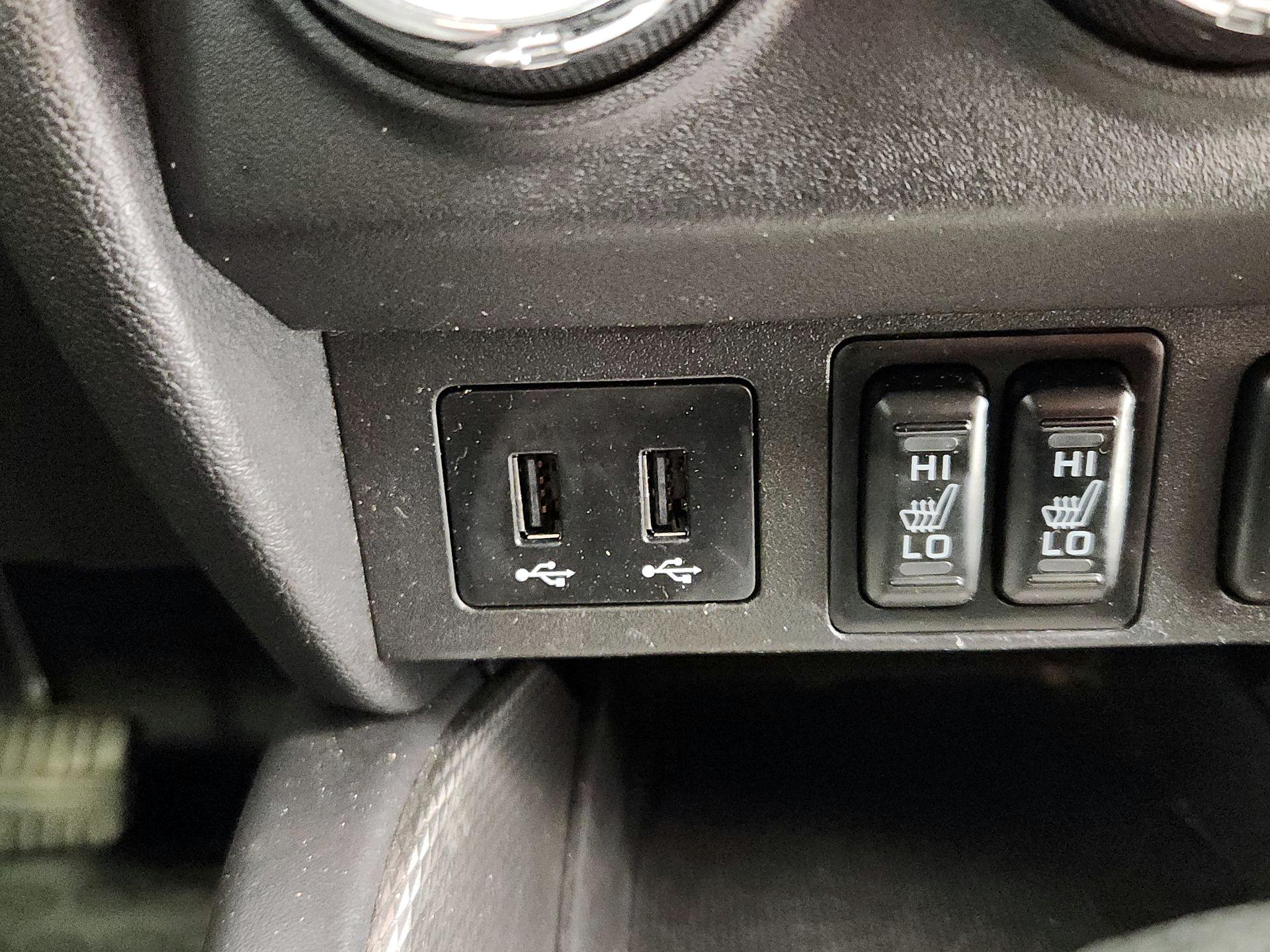 Thumbnail: 2018 Mitsubishi Outlander Sport - 18