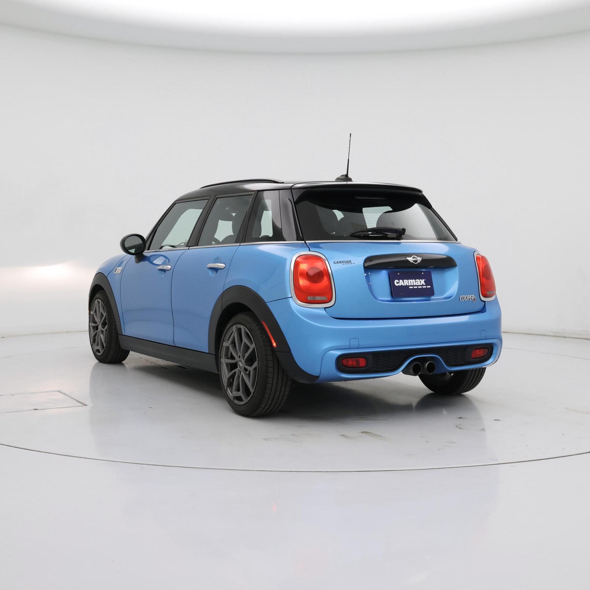 Thumbnail: 2017 MINI Cooper Hardtop - 2
