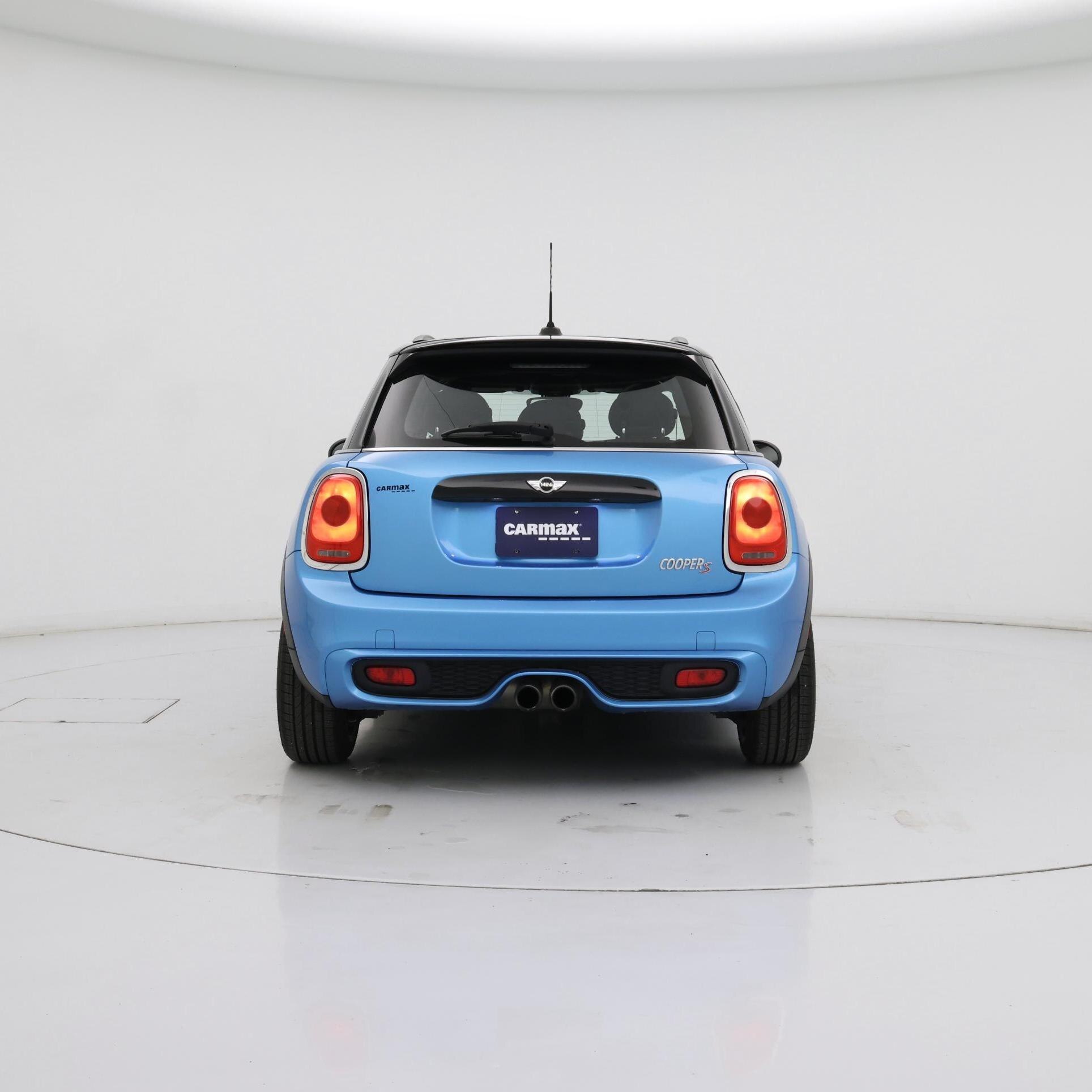 Thumbnail: 2017 MINI Cooper Hardtop - 6
