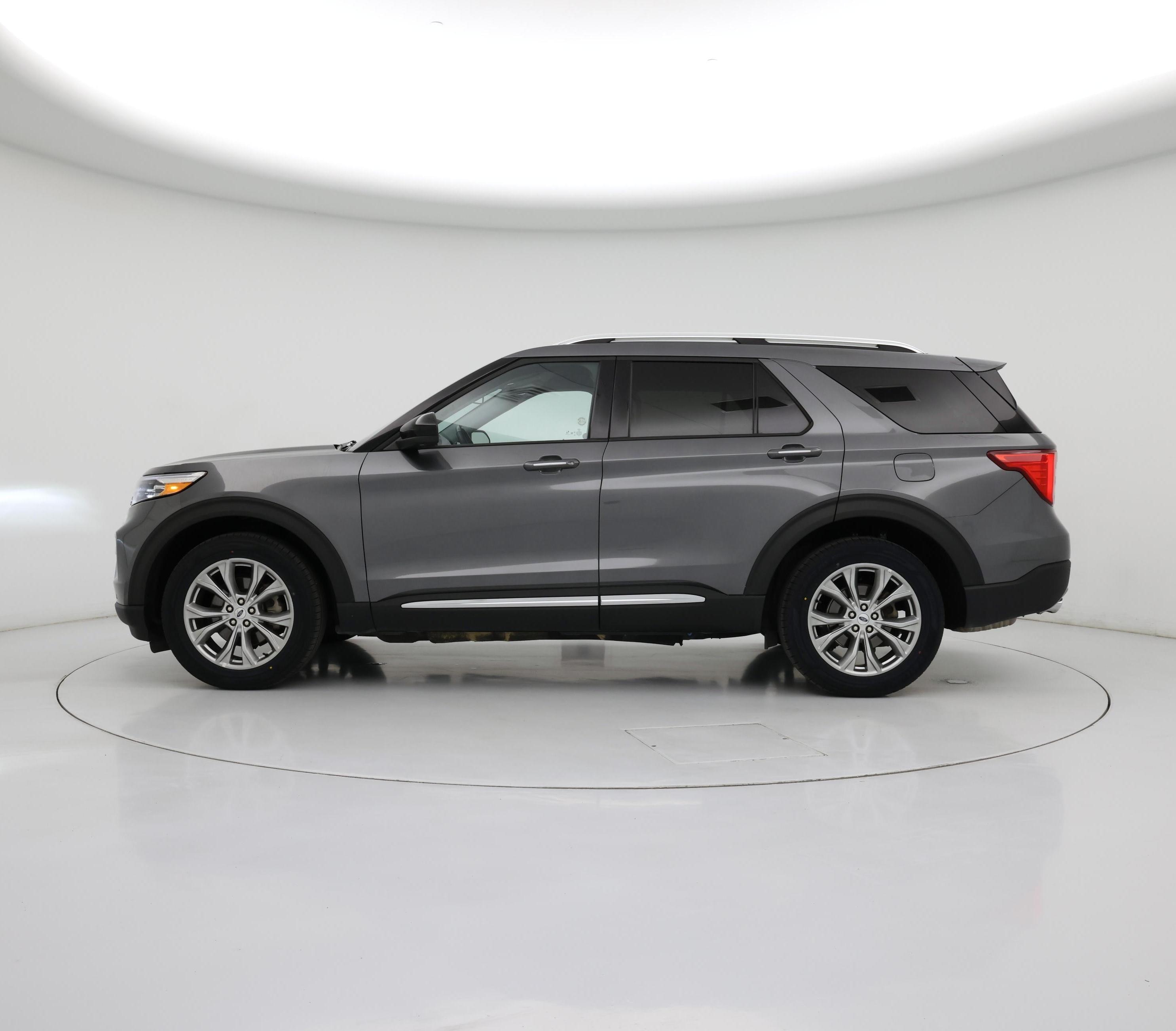 Thumbnail: 2023 Ford Explorer - 3
