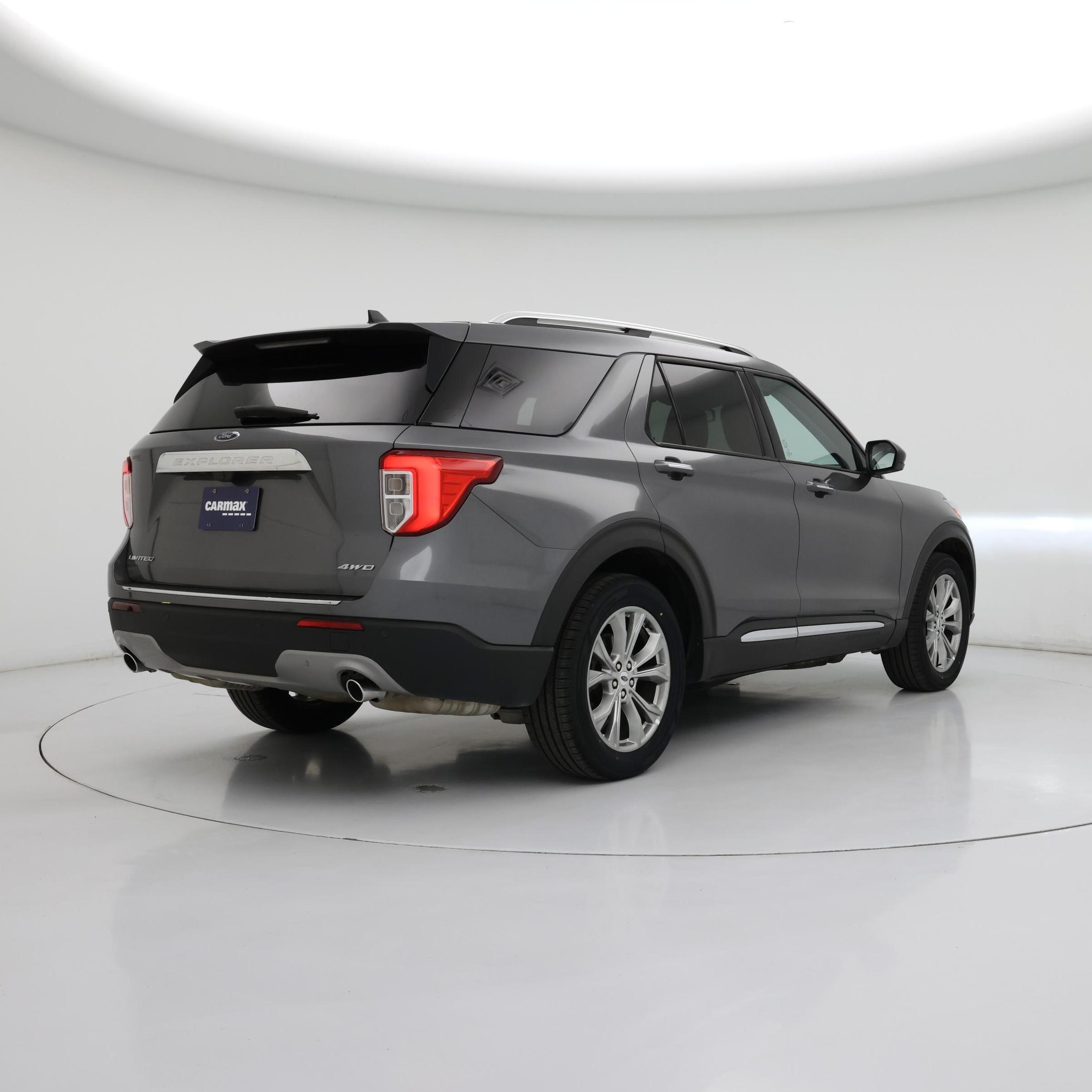 Thumbnail: 2023 Ford Explorer - 8