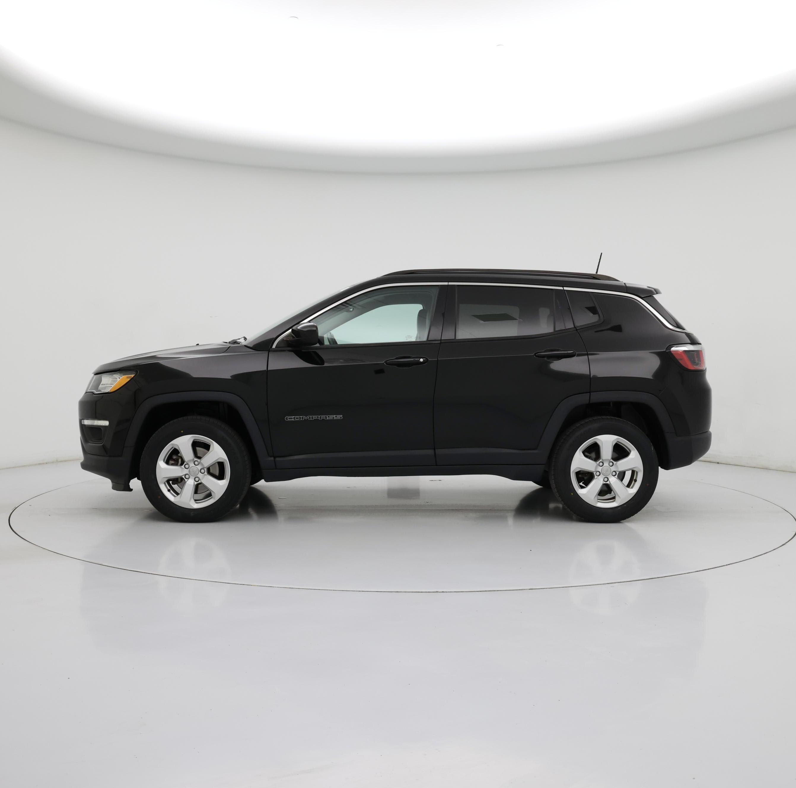 Thumbnail: 2020 Jeep Compass - 3