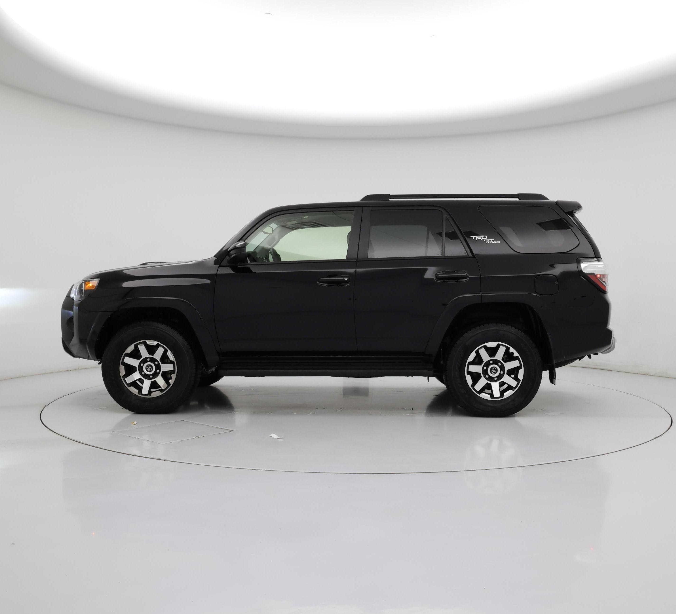 Thumbnail: 2024 Toyota 4Runner - 3