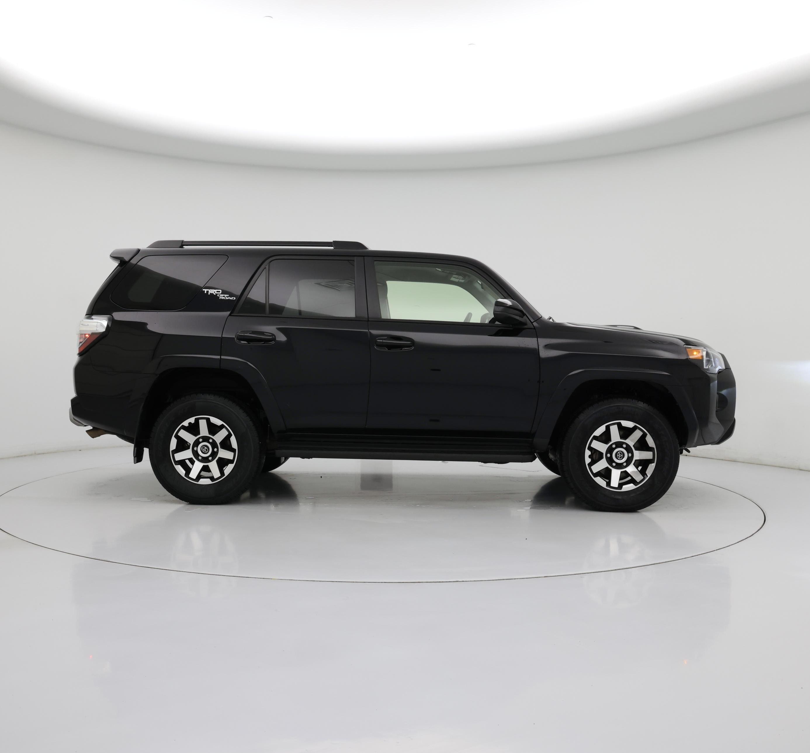 Thumbnail: 2024 Toyota 4Runner - 7