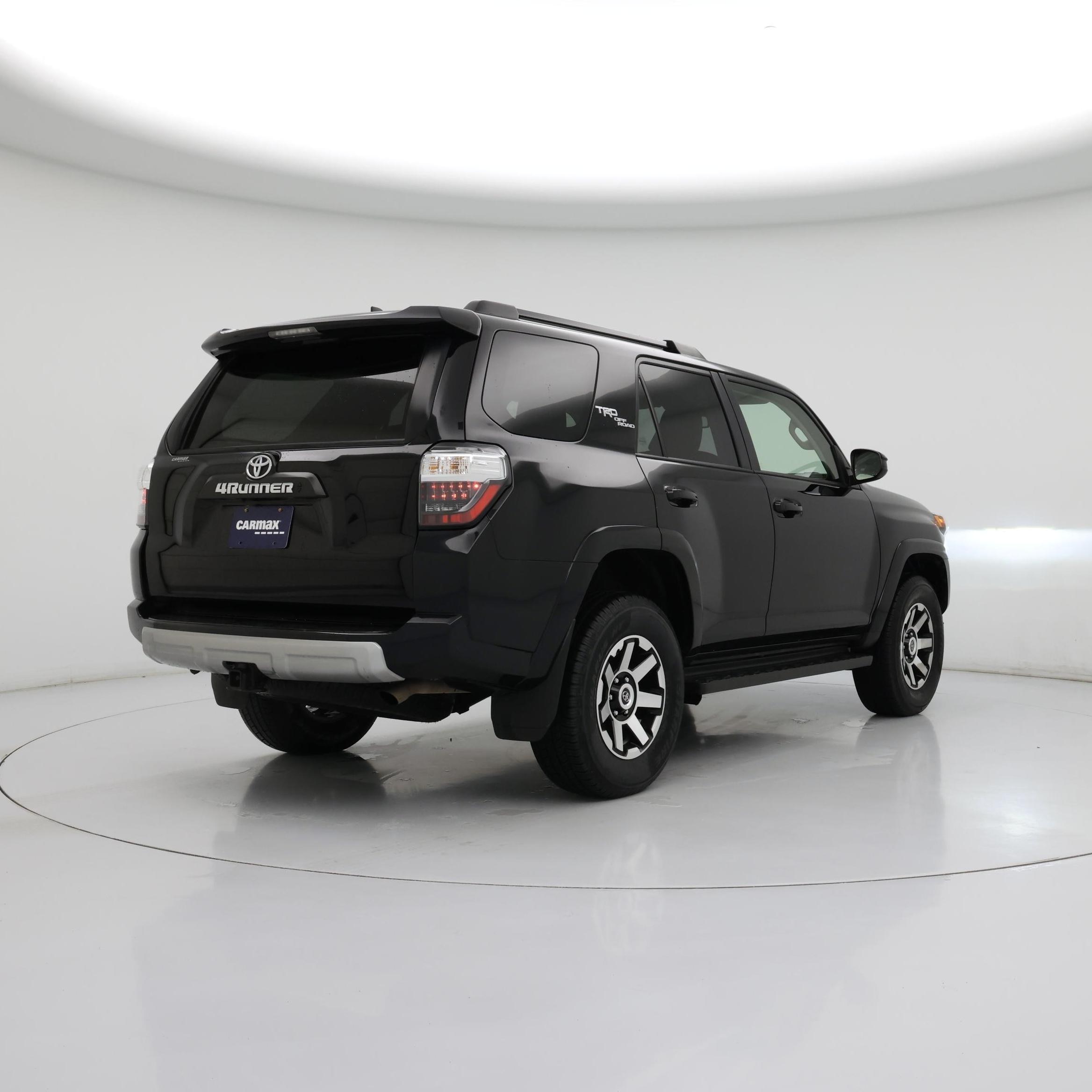 Thumbnail: 2024 Toyota 4Runner - 8