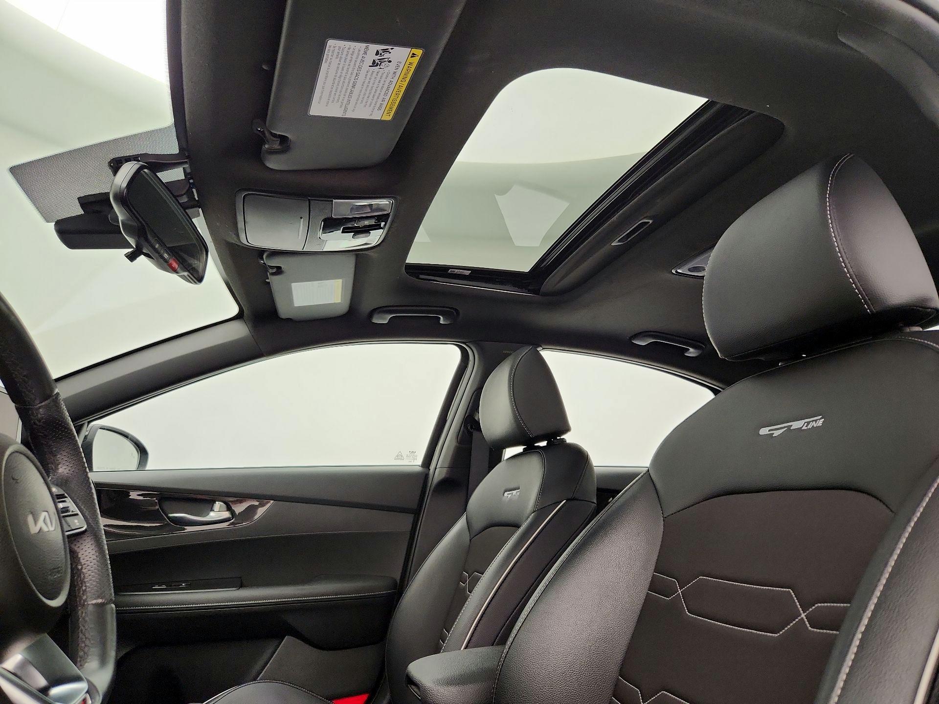 Thumbnail: 2023 Kia Forte - 20