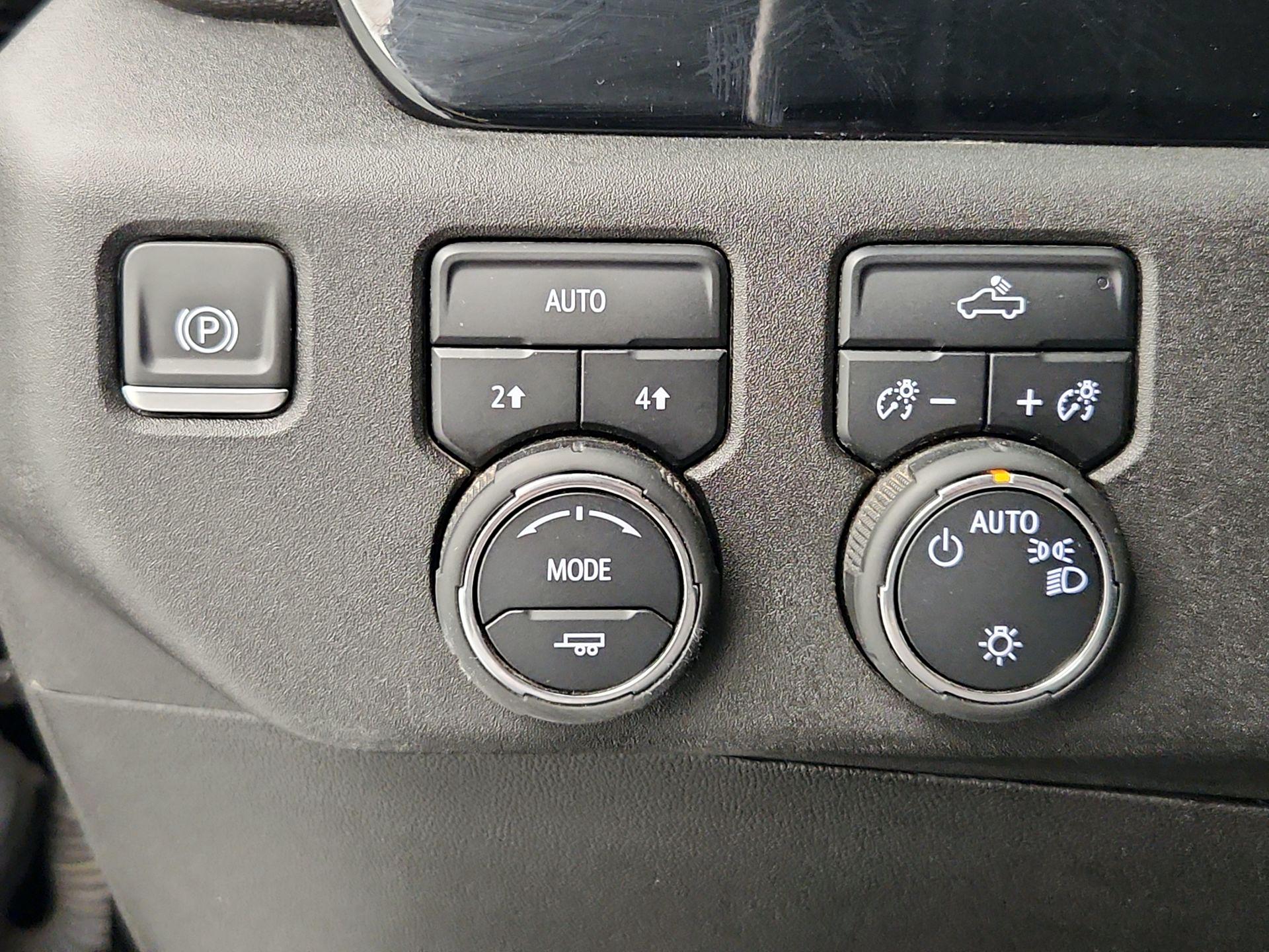 Thumbnail: 2023 Chevrolet Silverado 1500 - 13