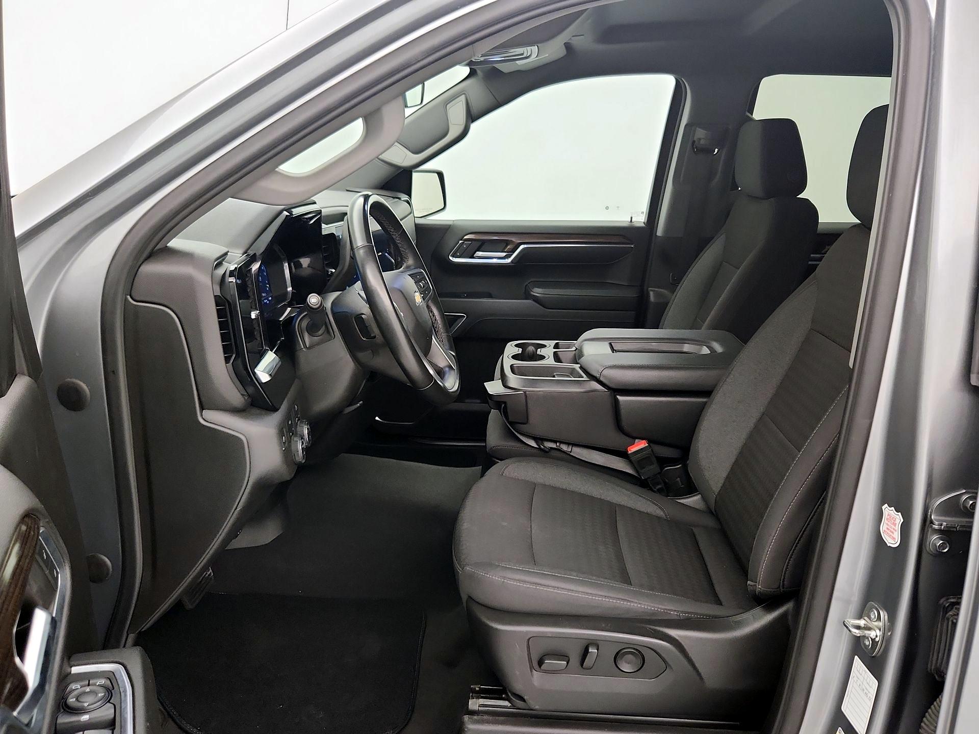 Thumbnail: 2023 Chevrolet Silverado 1500 - 11