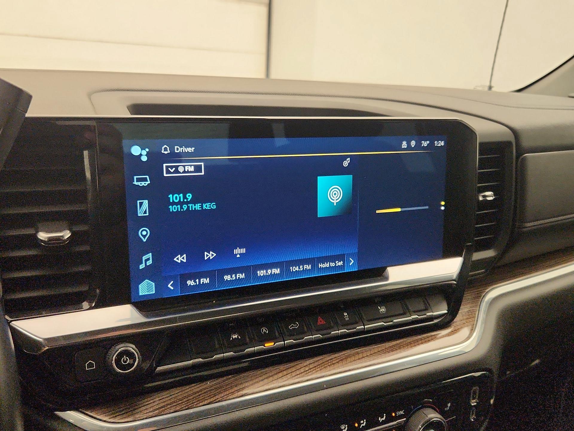 Thumbnail: 2023 Chevrolet Silverado 1500 - 15