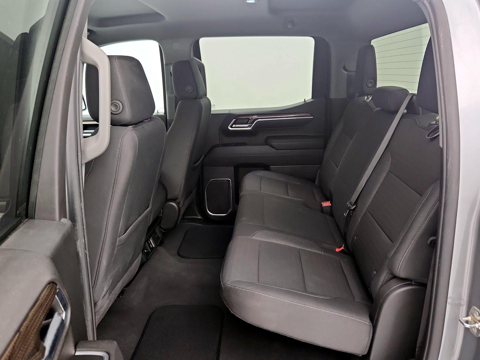 Thumbnail: 2023 Chevrolet Silverado 1500 - 19