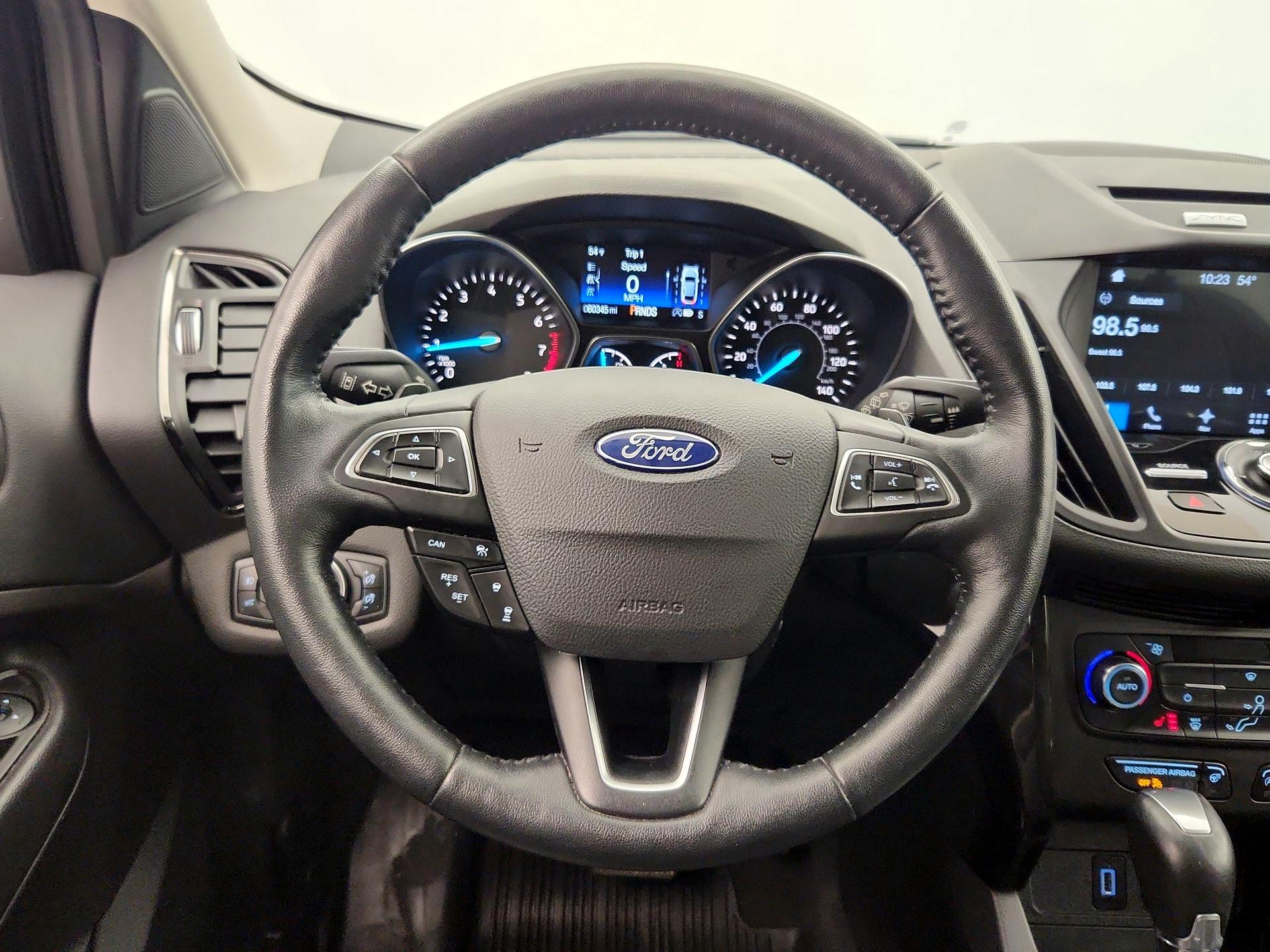 Thumbnail: 2017 Ford Escape - 10