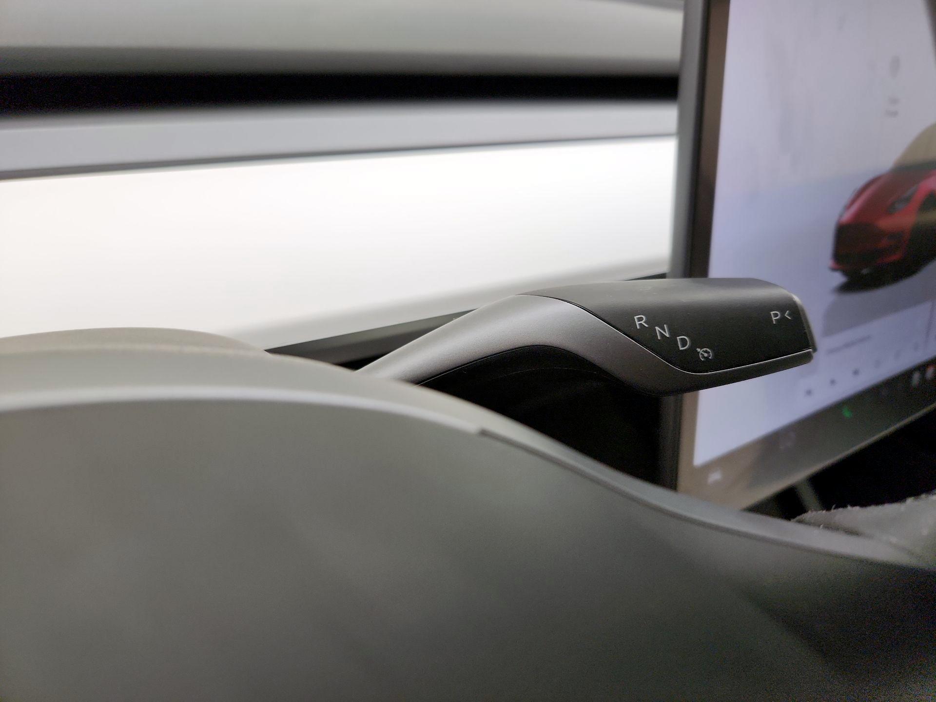 Thumbnail: 2023 Tesla Model 3 - 17