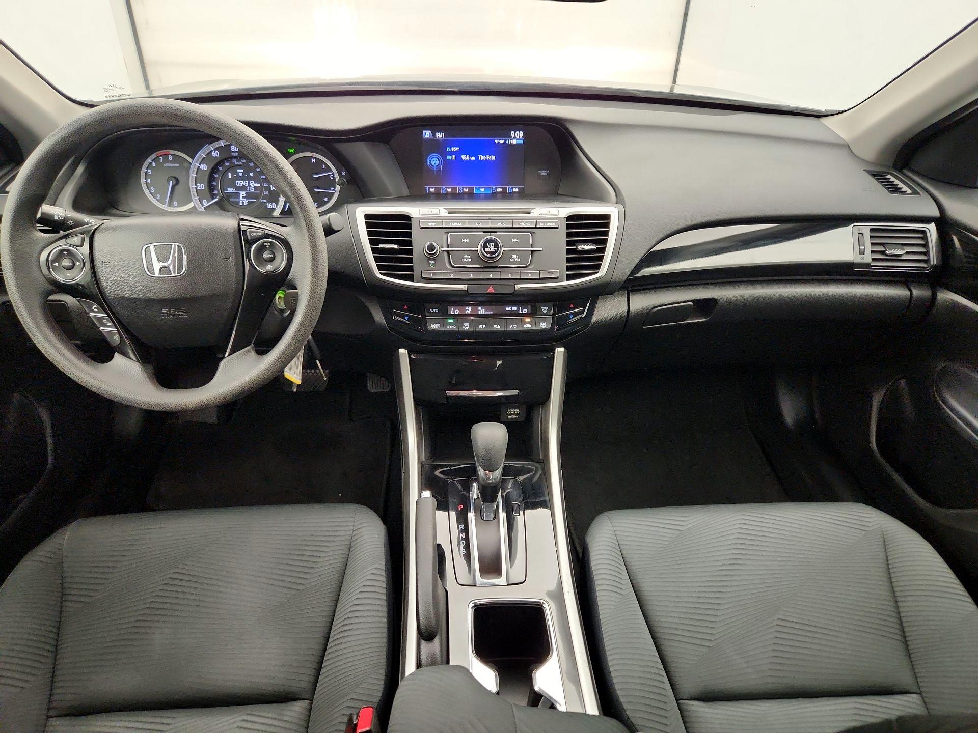 Thumbnail: 2017 Honda Accord - 9