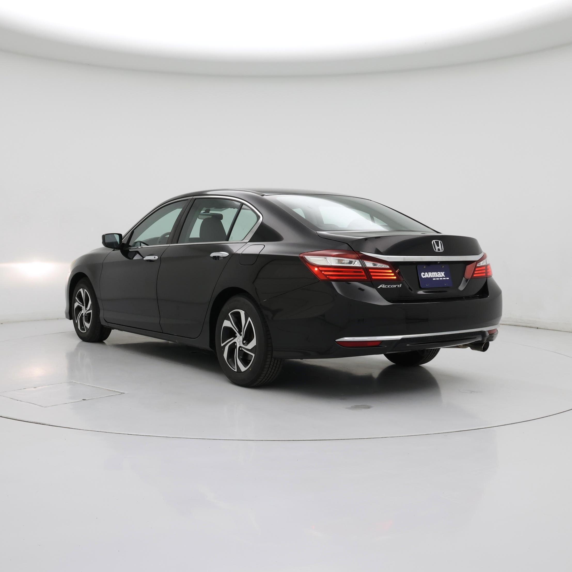 Thumbnail: 2017 Honda Accord - 2