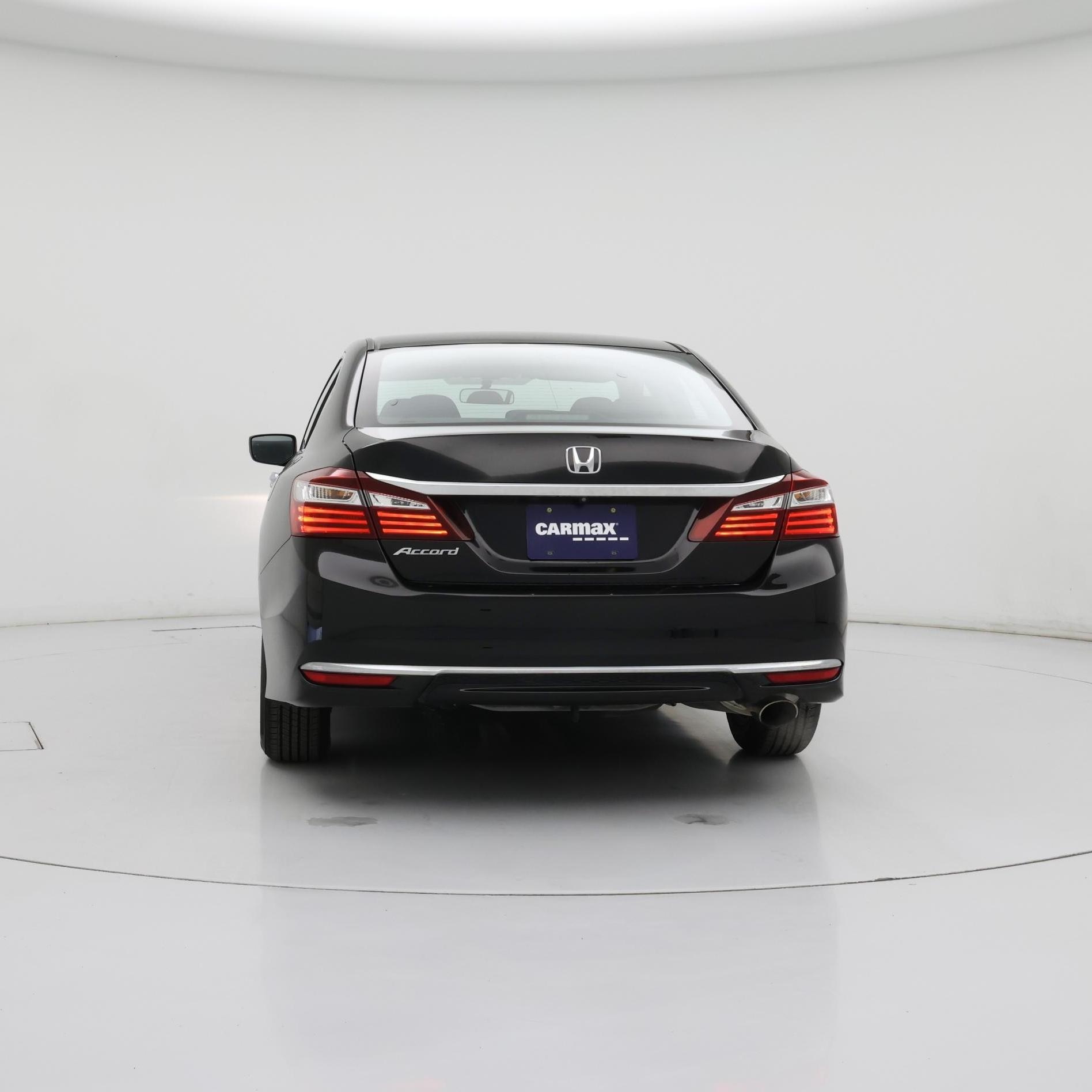 Thumbnail: 2017 Honda Accord - 6