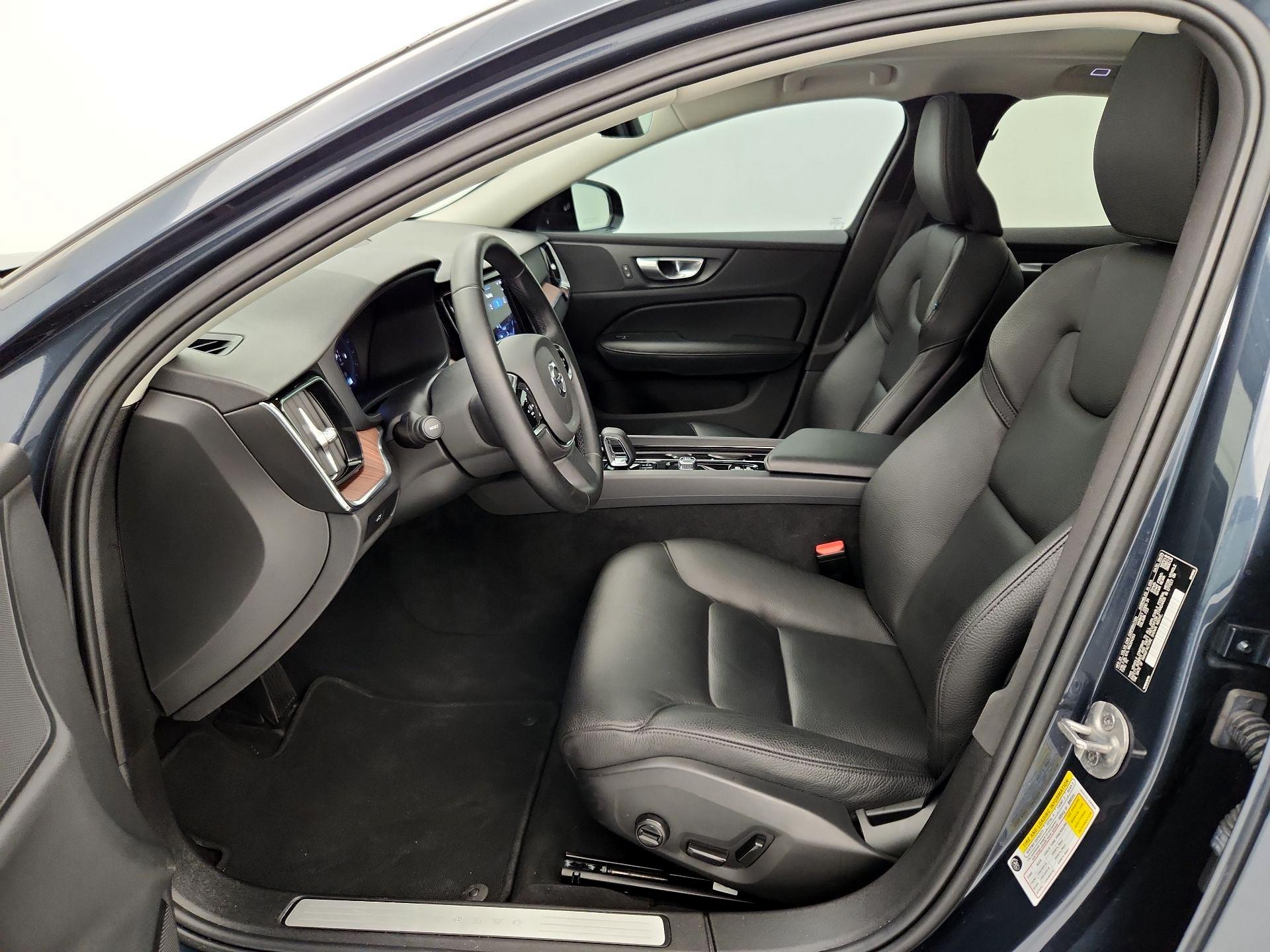 Thumbnail: 2024 Volvo S60 - 11
