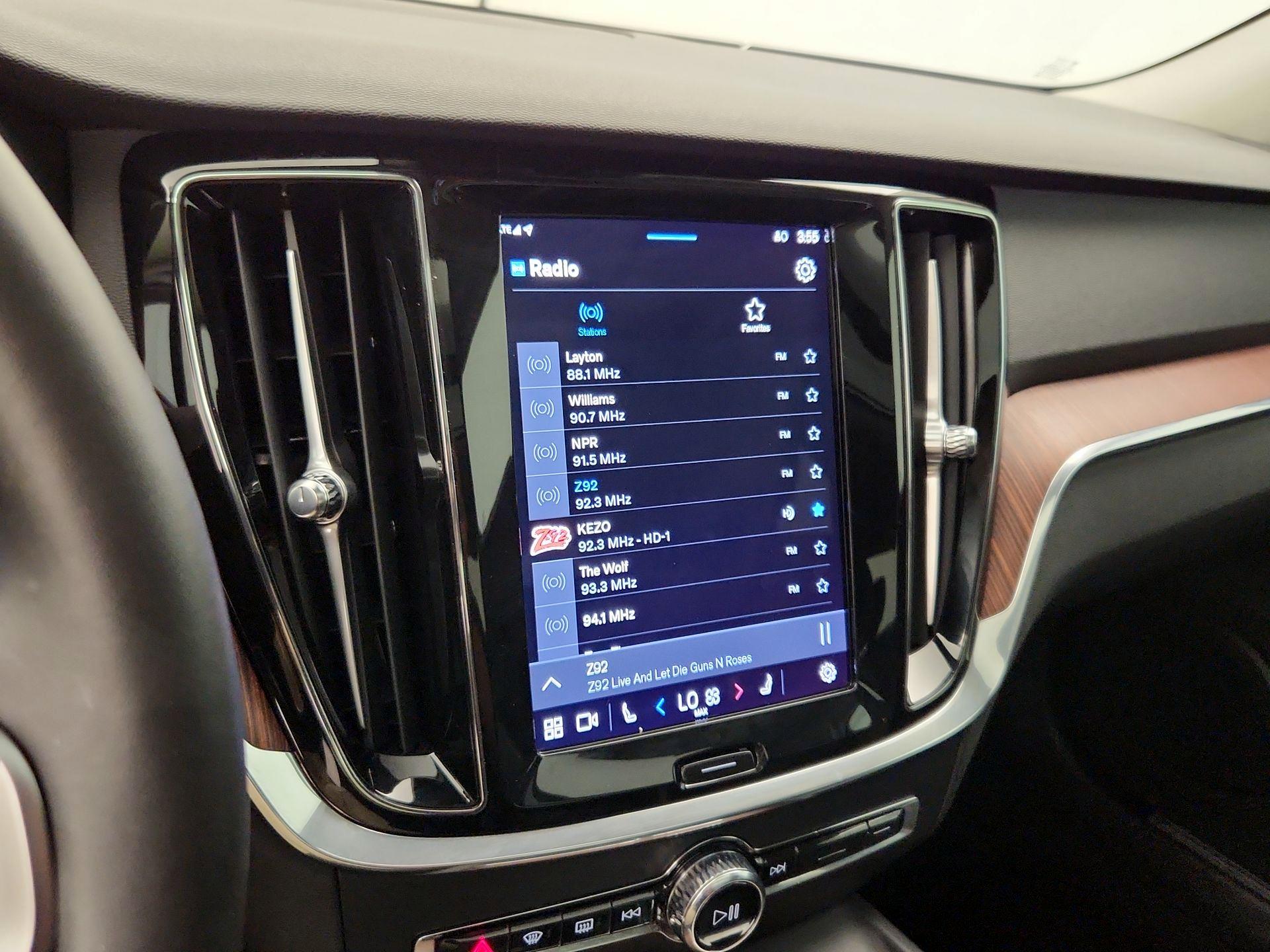 Thumbnail: 2024 Volvo S60 - 16