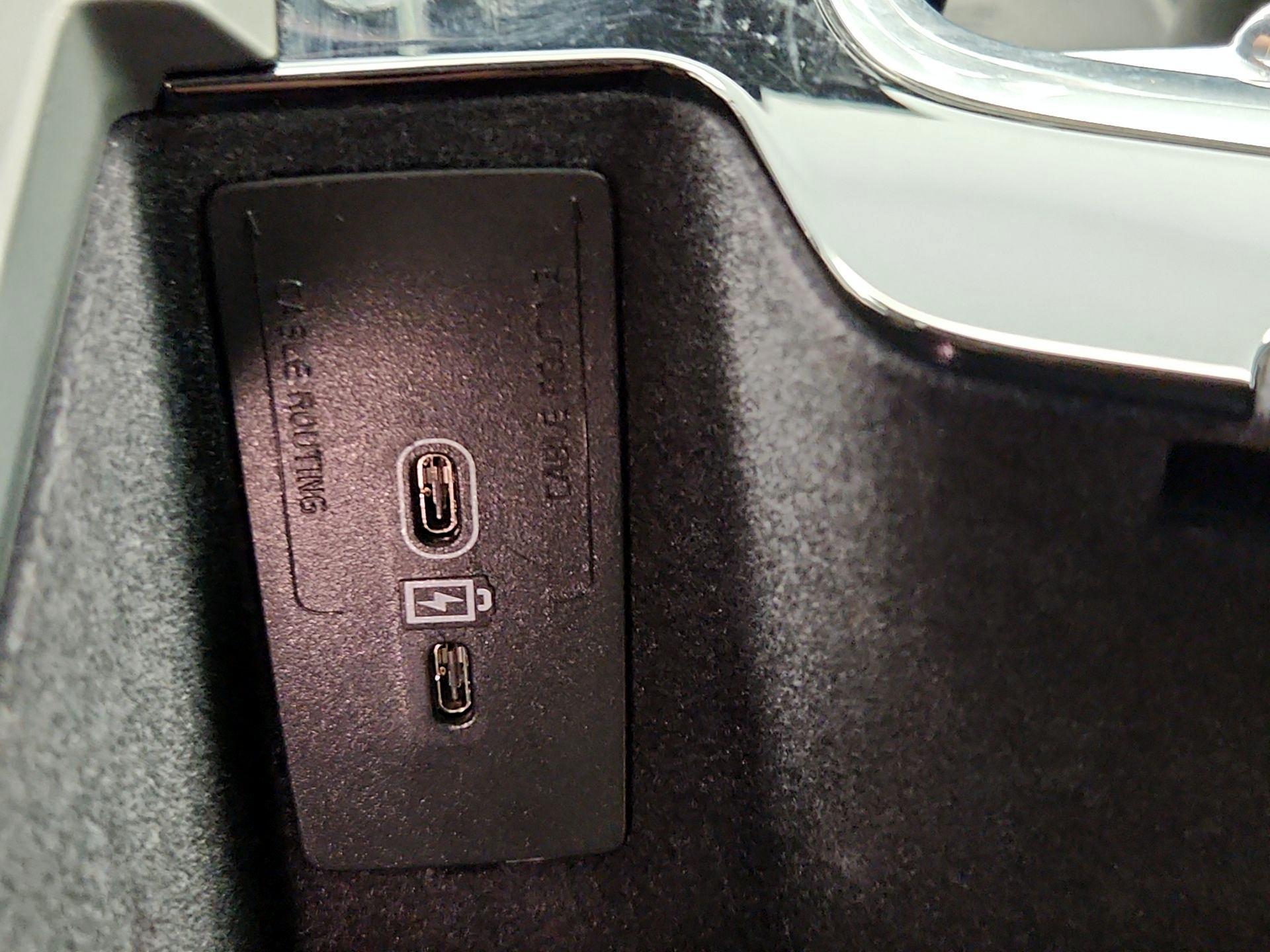 Thumbnail: 2024 Volvo S60 - 19