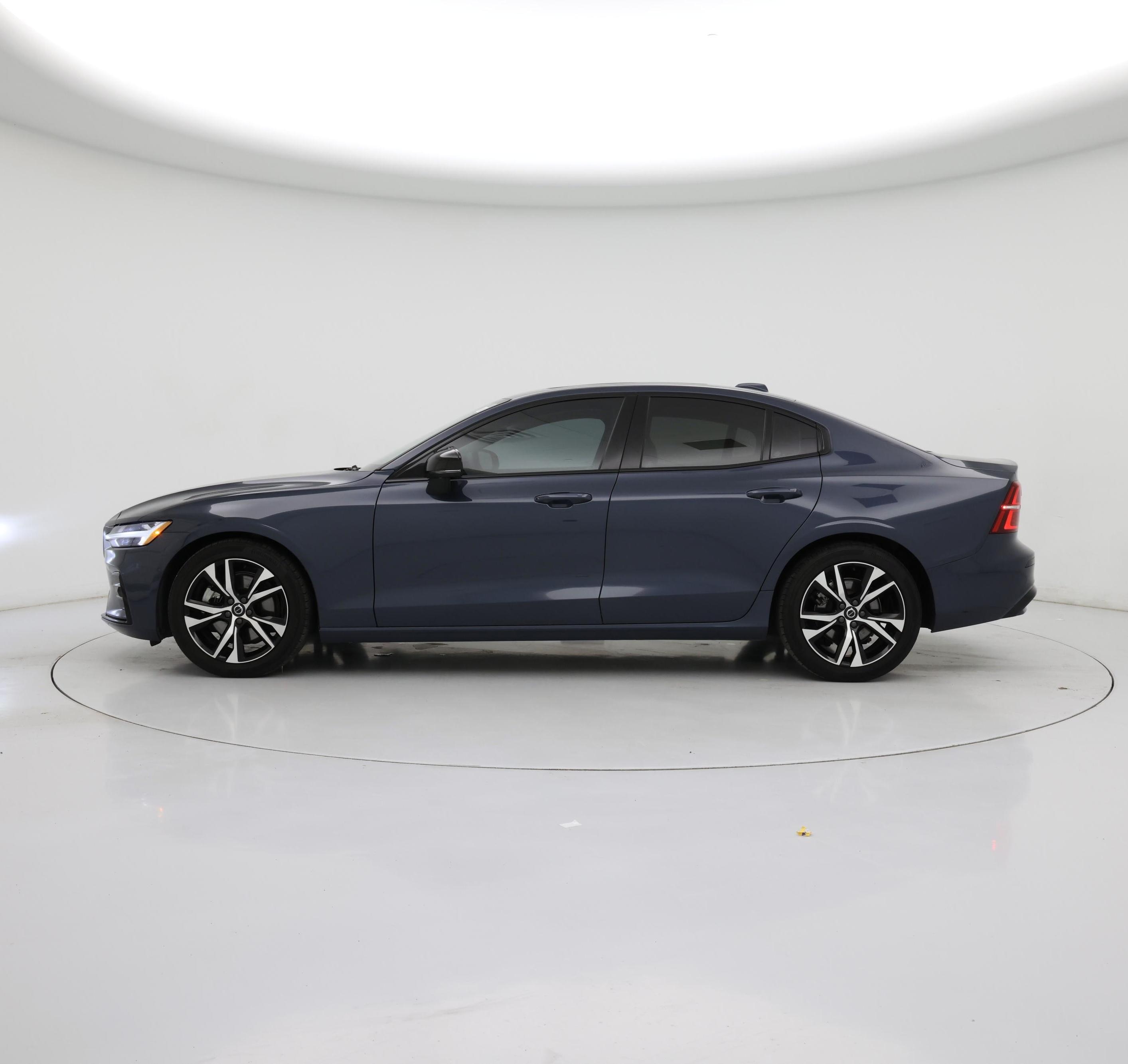 Thumbnail: 2024 Volvo S60 - 3