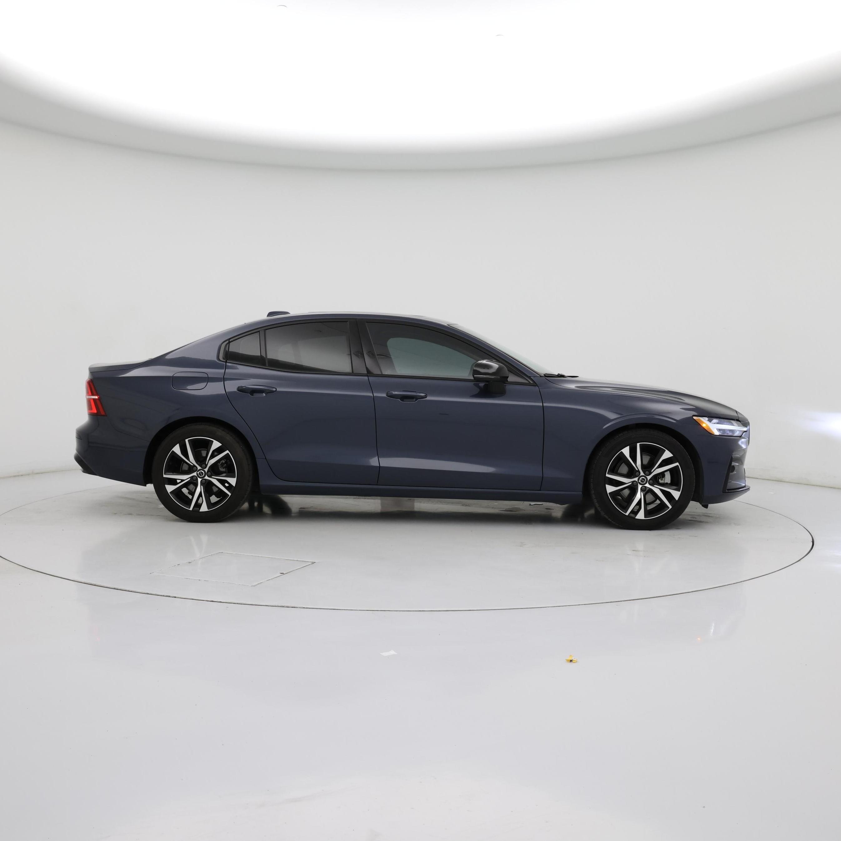 Thumbnail: 2024 Volvo S60 - 7