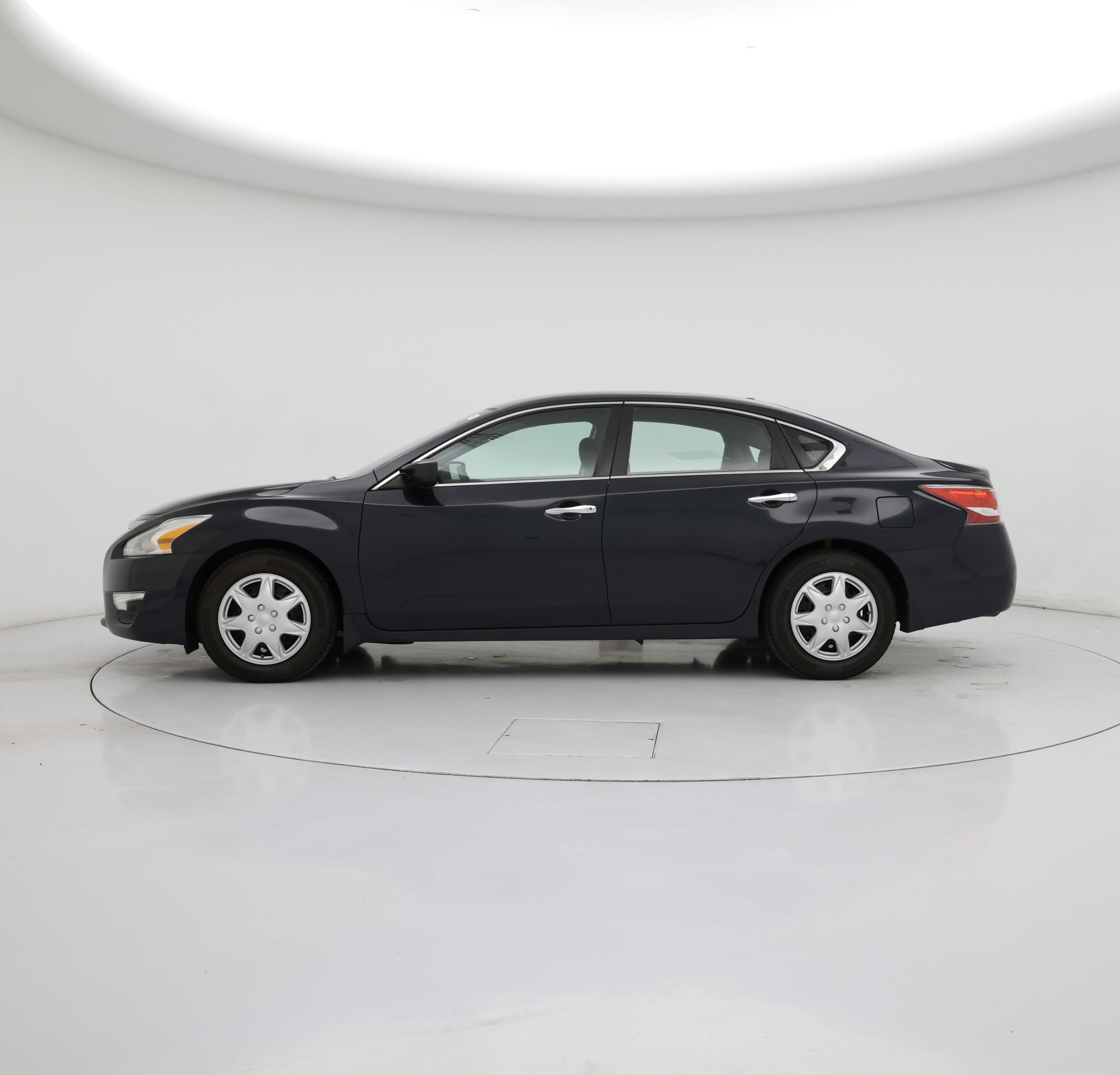 Thumbnail: 2015 Nissan Altima - 3