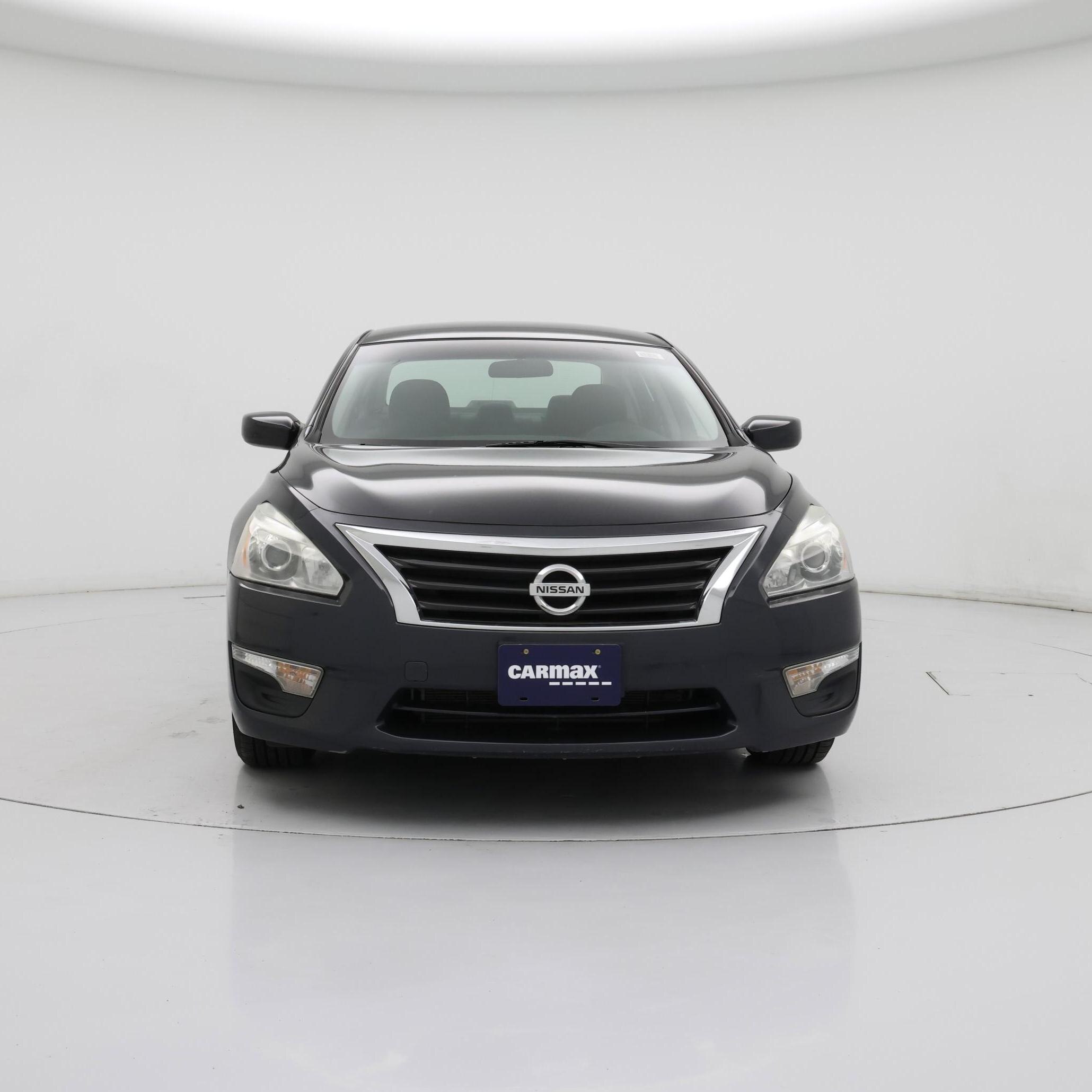 Thumbnail: 2015 Nissan Altima - 5