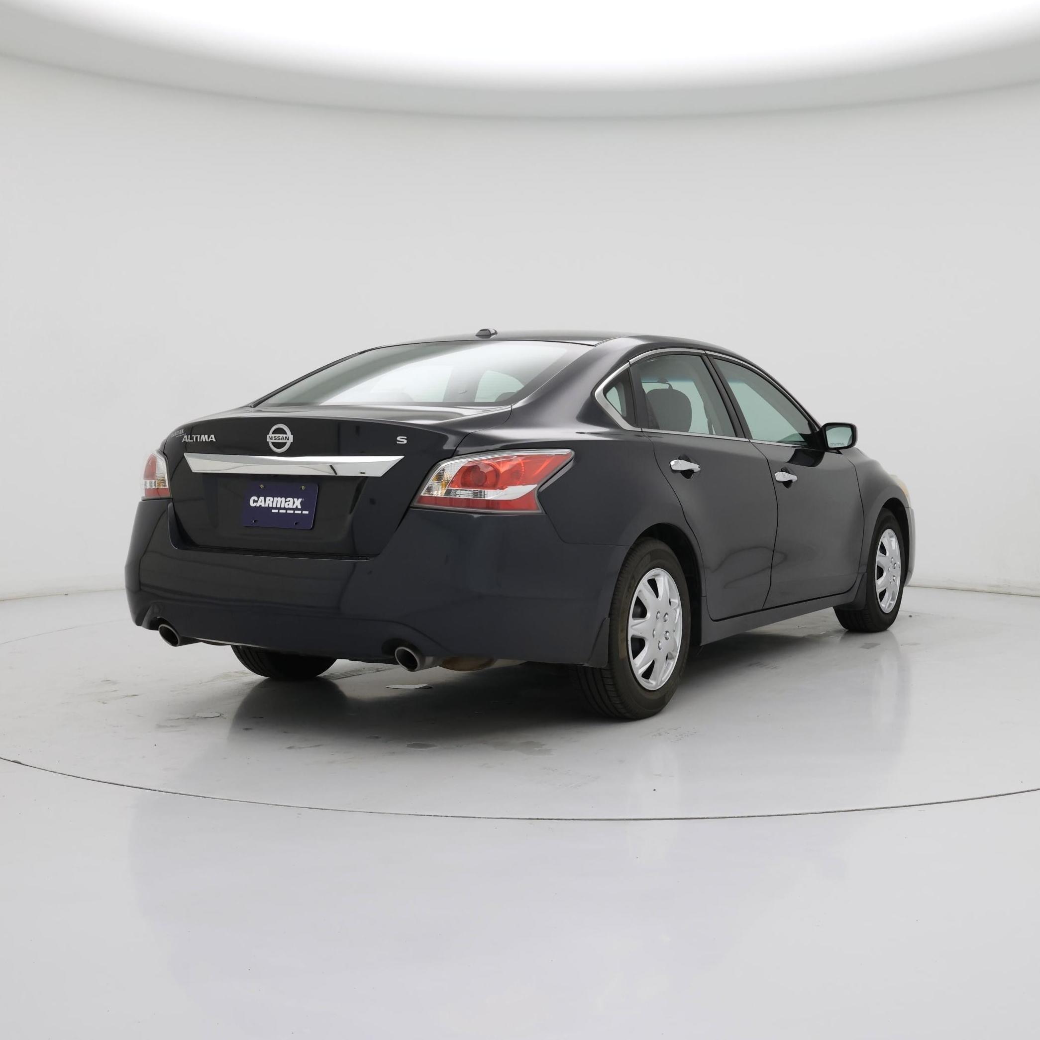 Thumbnail: 2015 Nissan Altima - 8